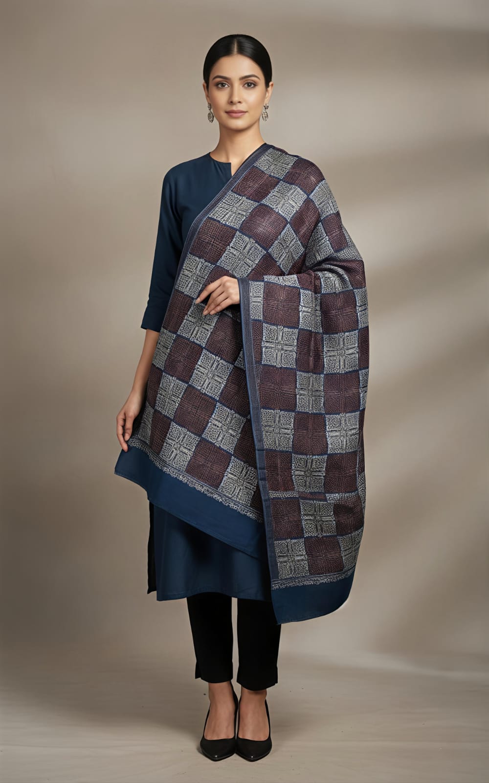 The Royal Maze Pashmina