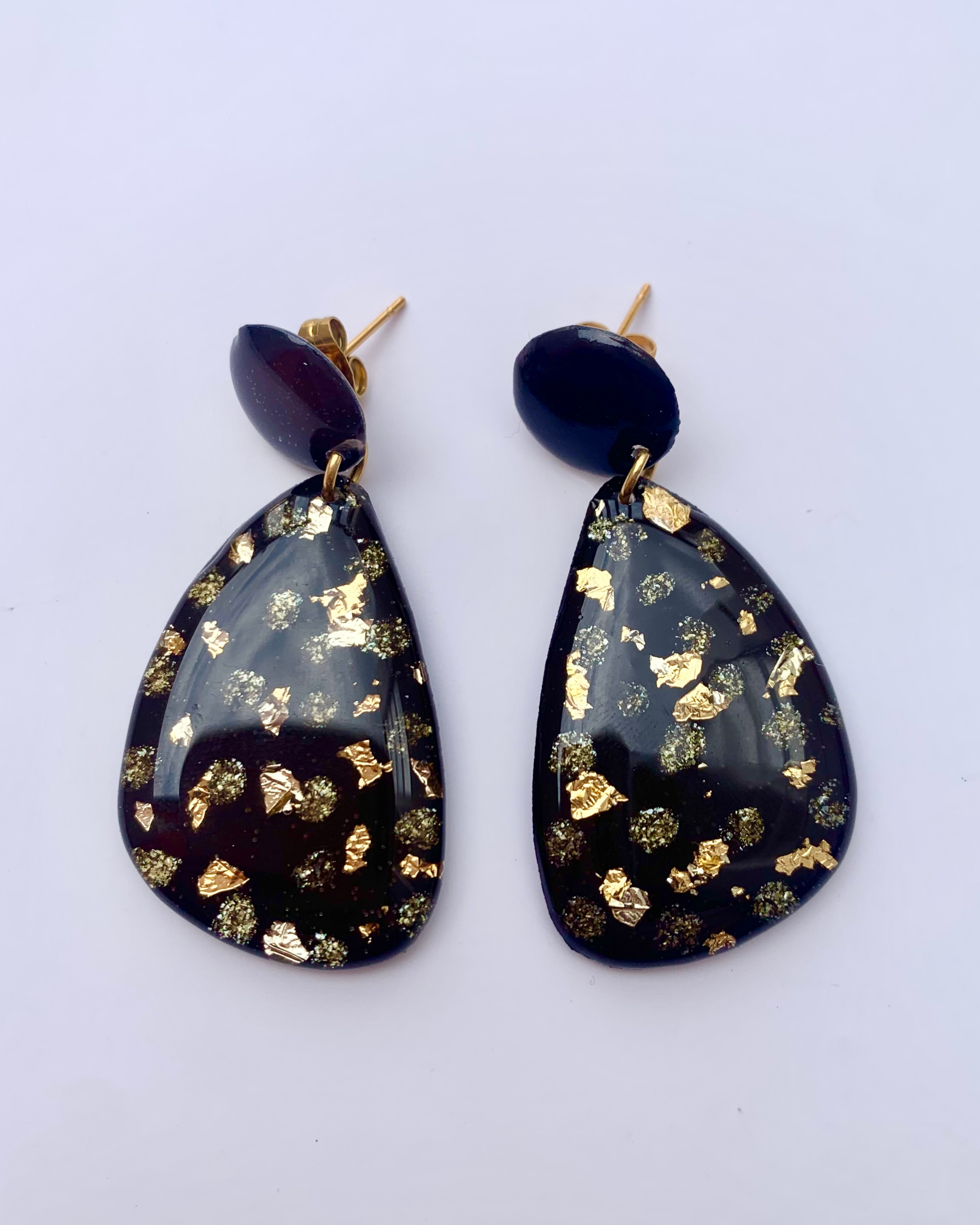 Pendientes de resina