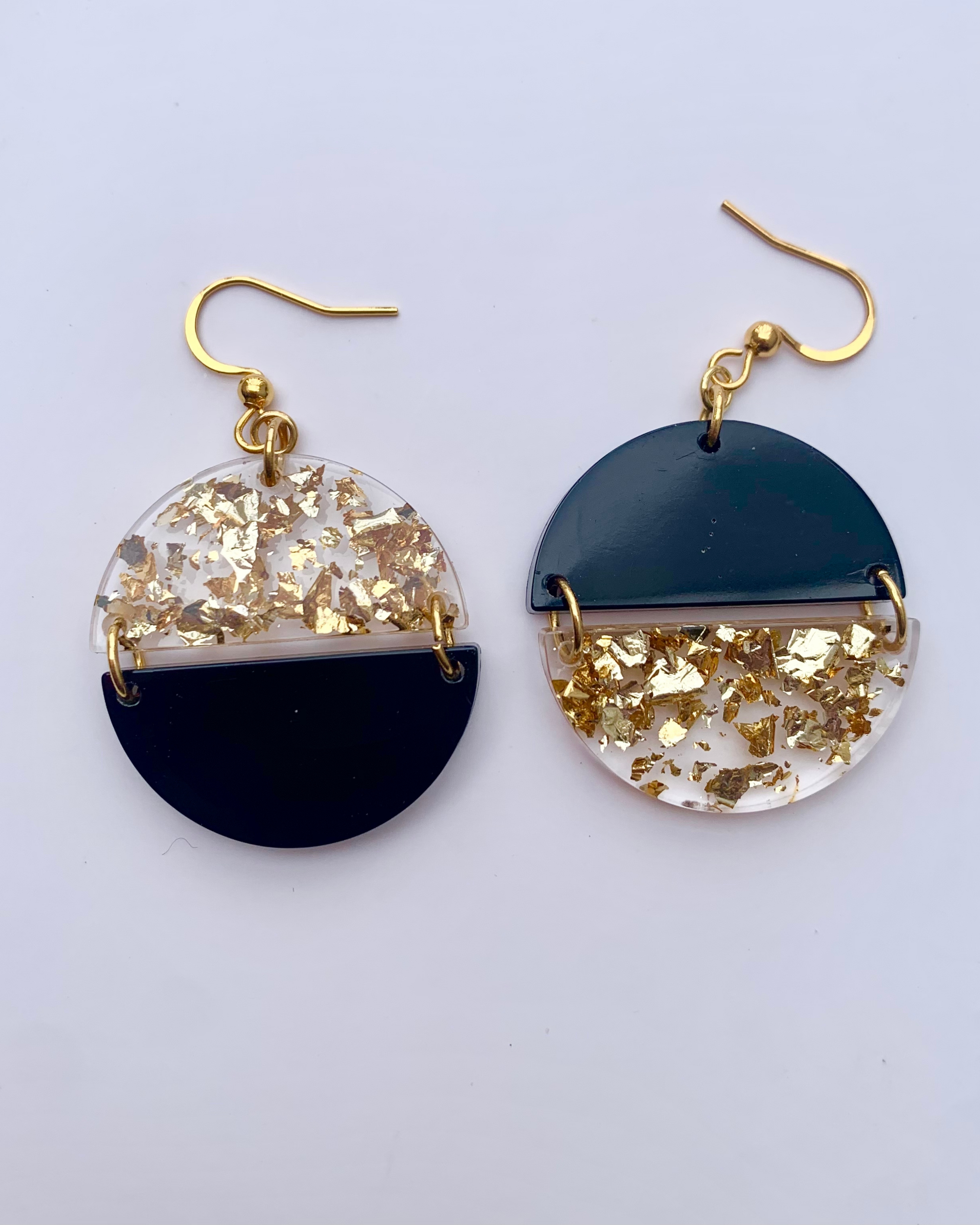 Pendientes colgantes modernos (color personalizable)