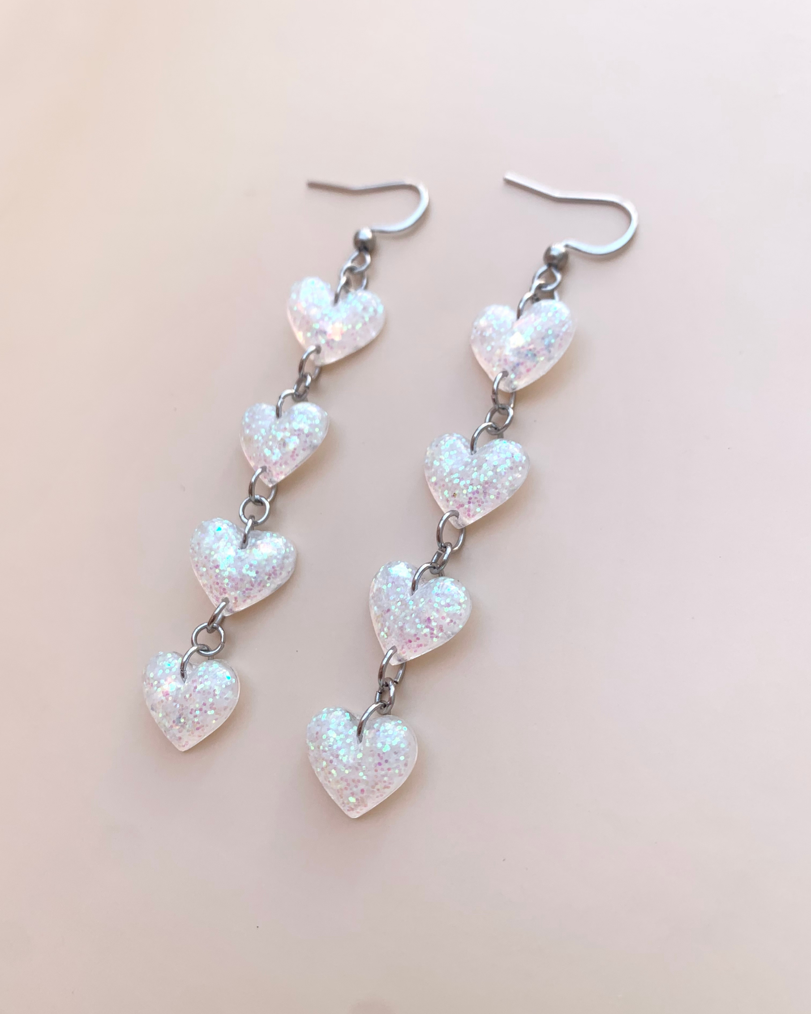 Pendientes con corazones brillantes