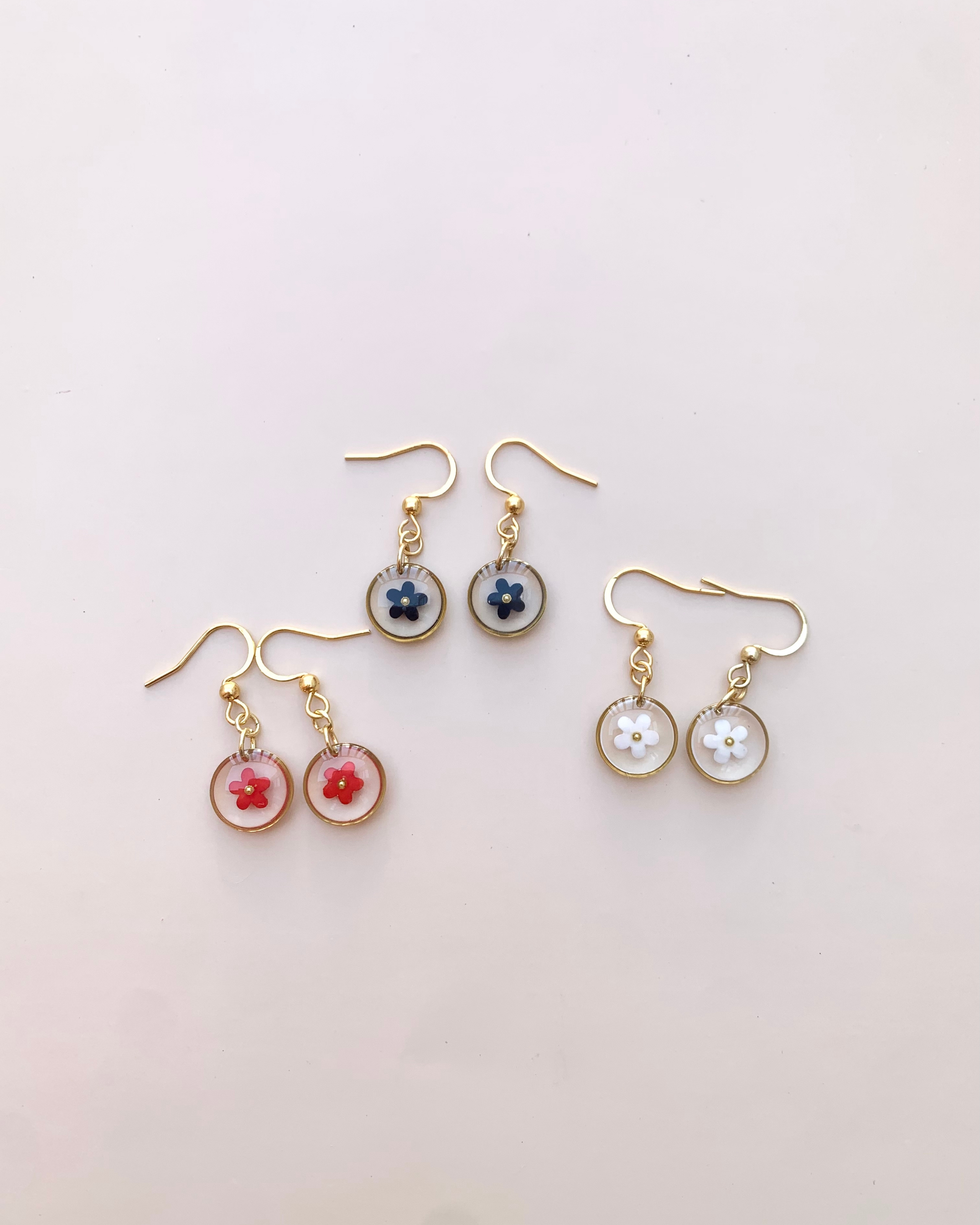 Pendientes con decoración de flores