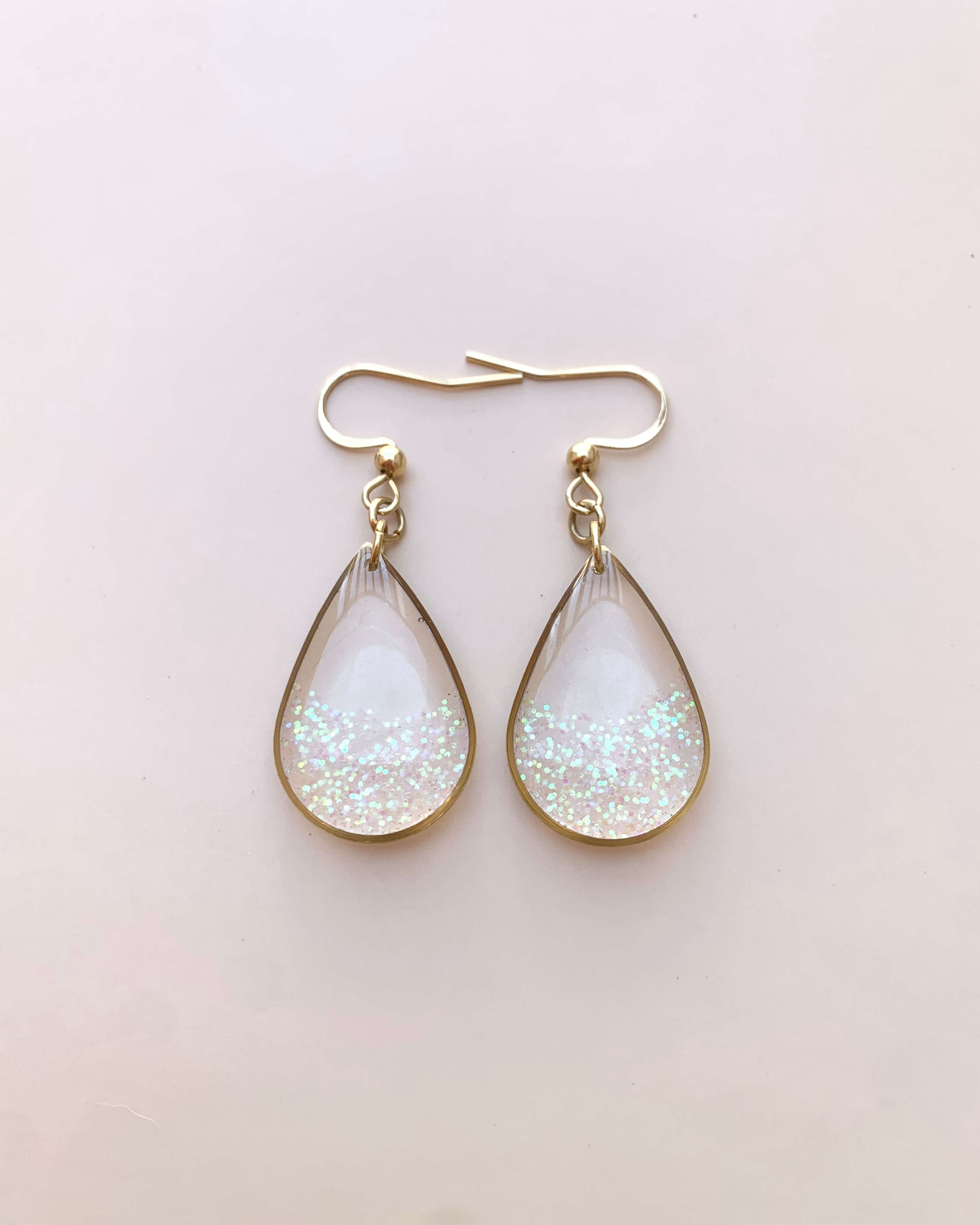 Pendientes de lágrimas brillantes