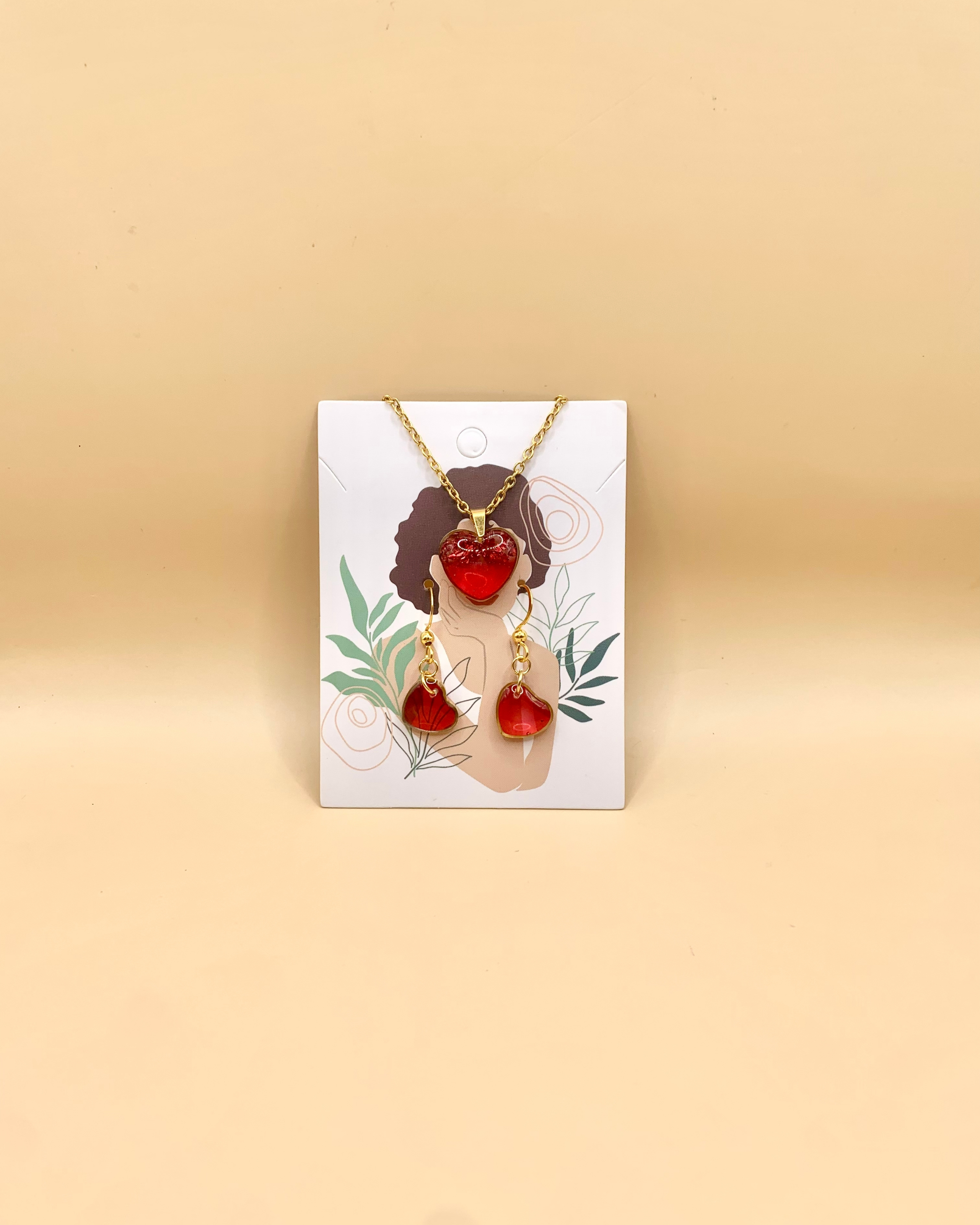 Conjunto de joyería de corazón rojo