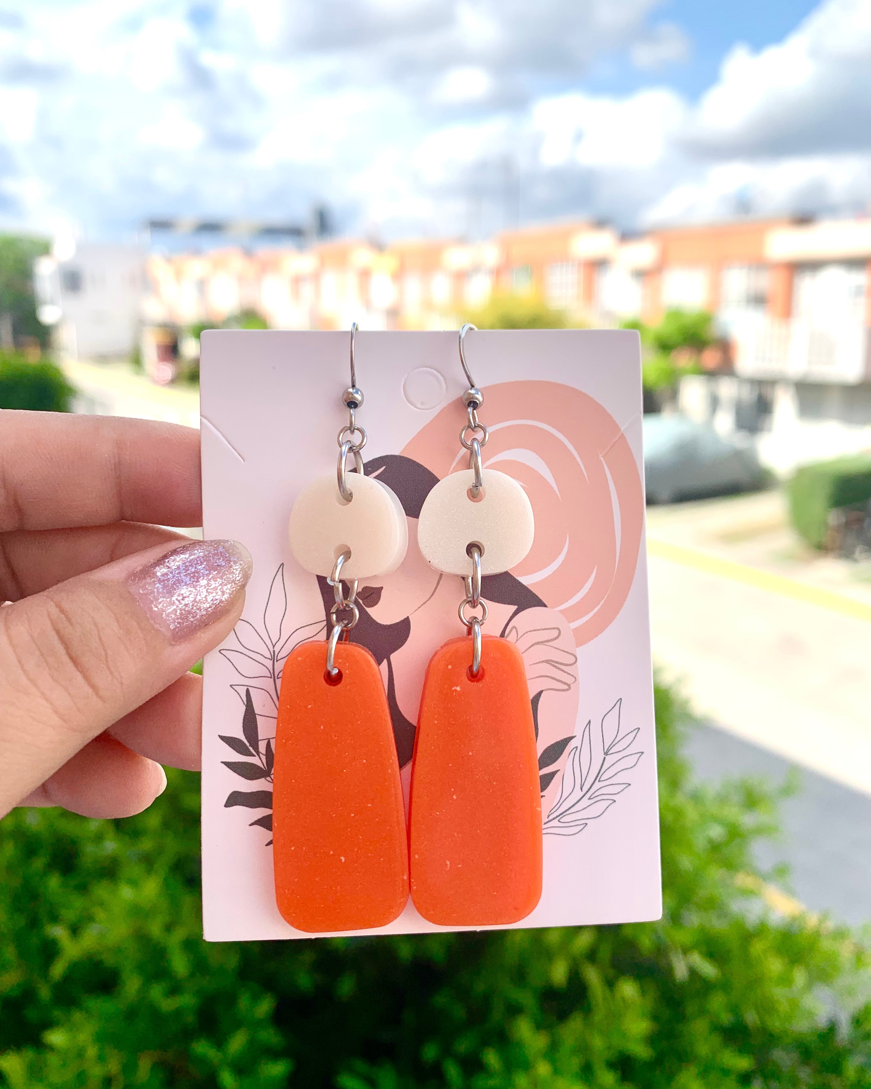 Pendientes de moda (color personalizable)