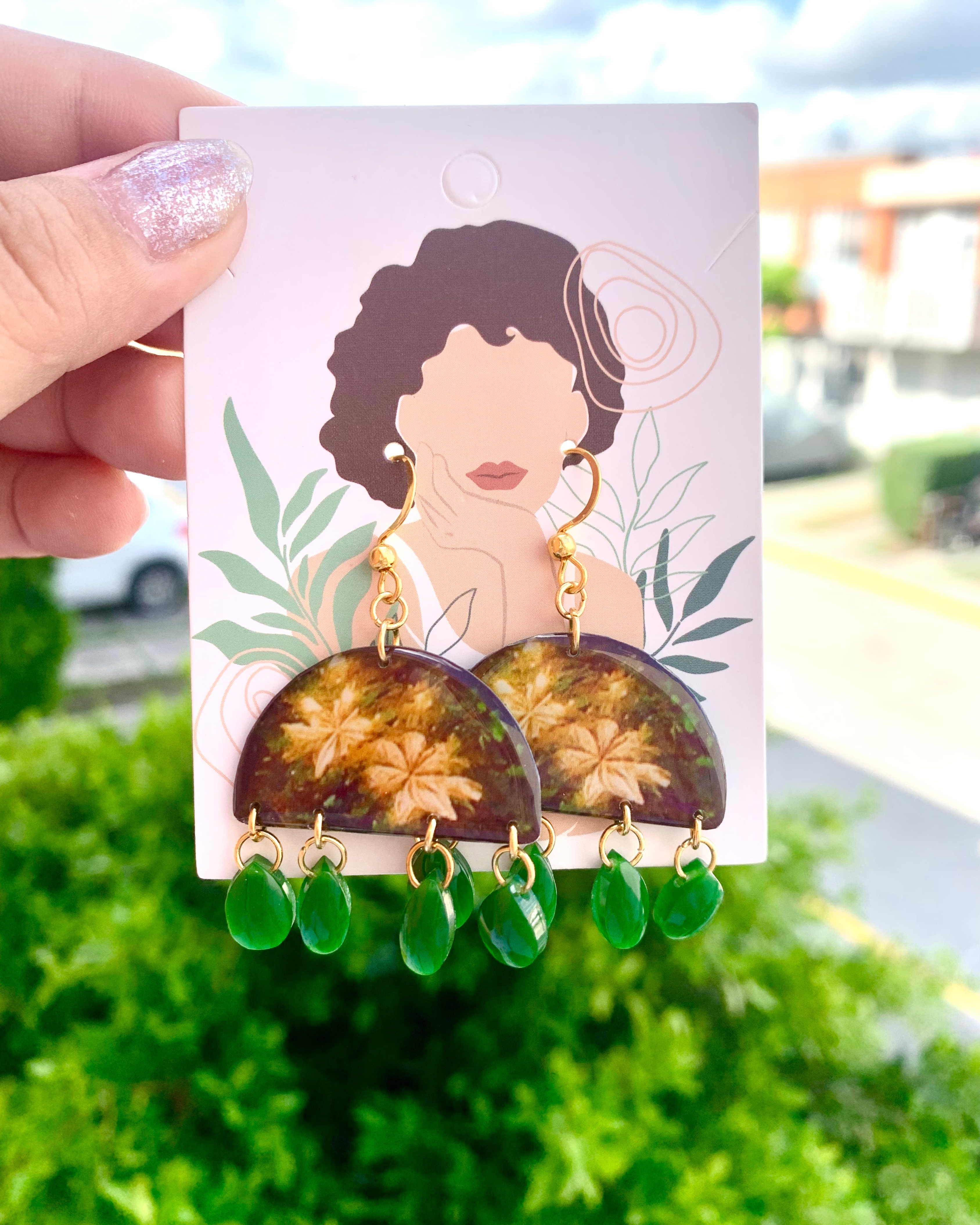 Pendientes de diseño floral