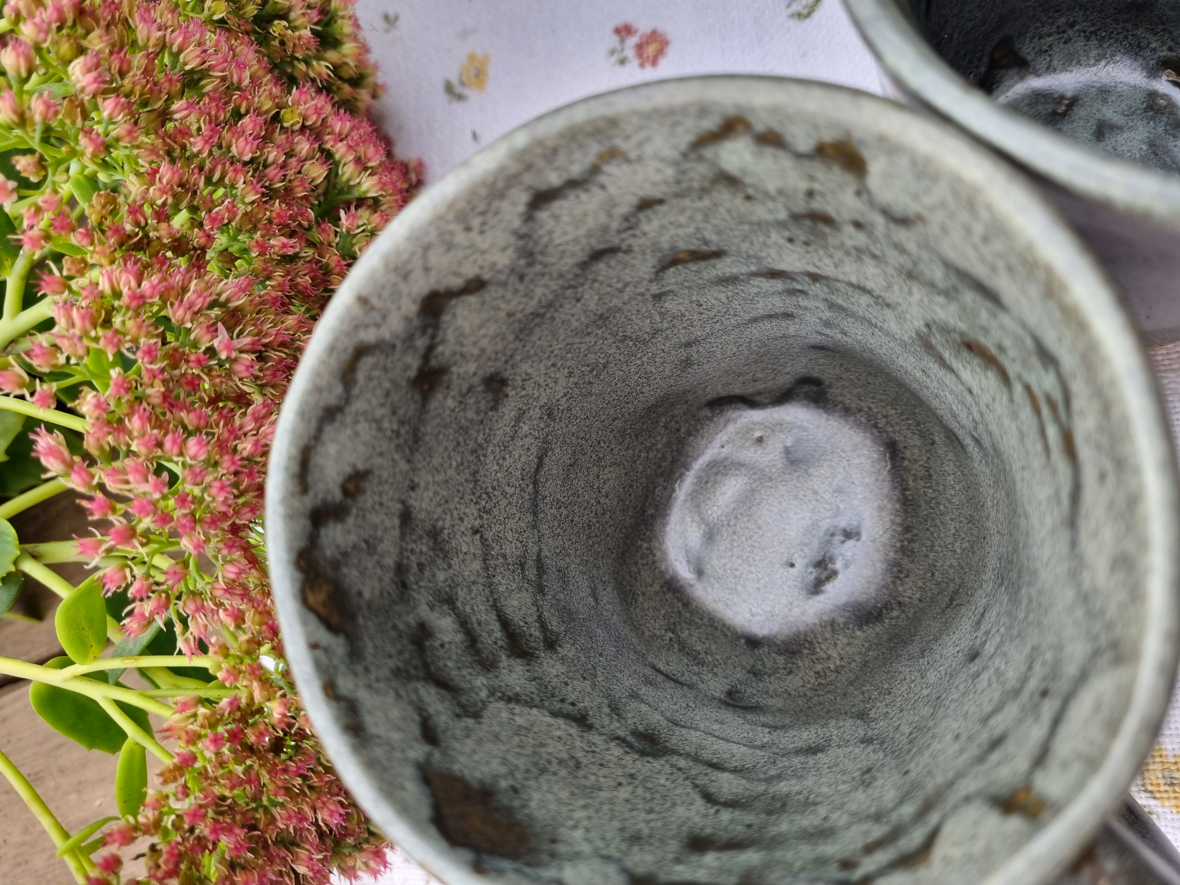 Puodelis "Pilkas akmuo"