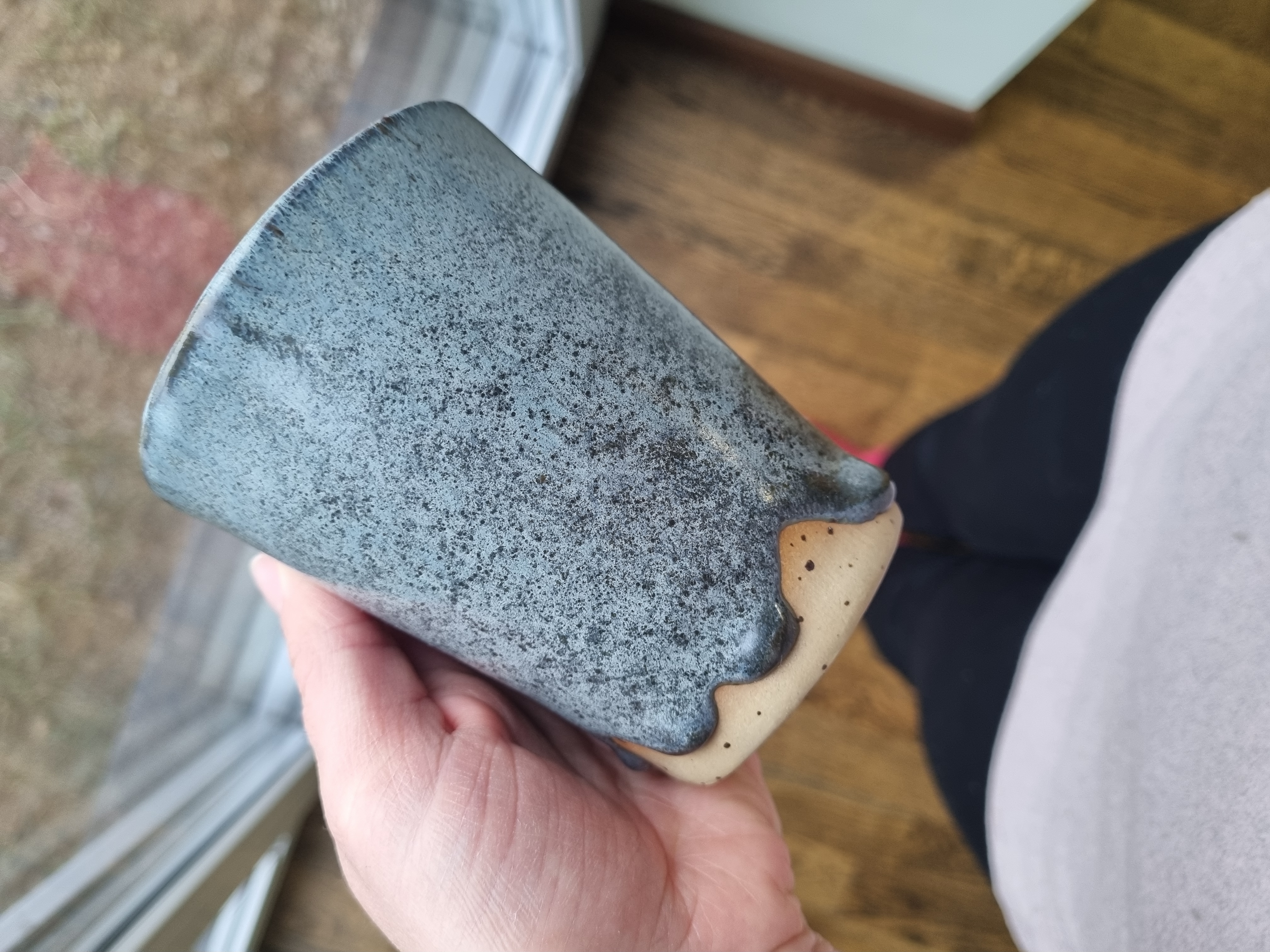 Puodelis "Pilkas akmuo"