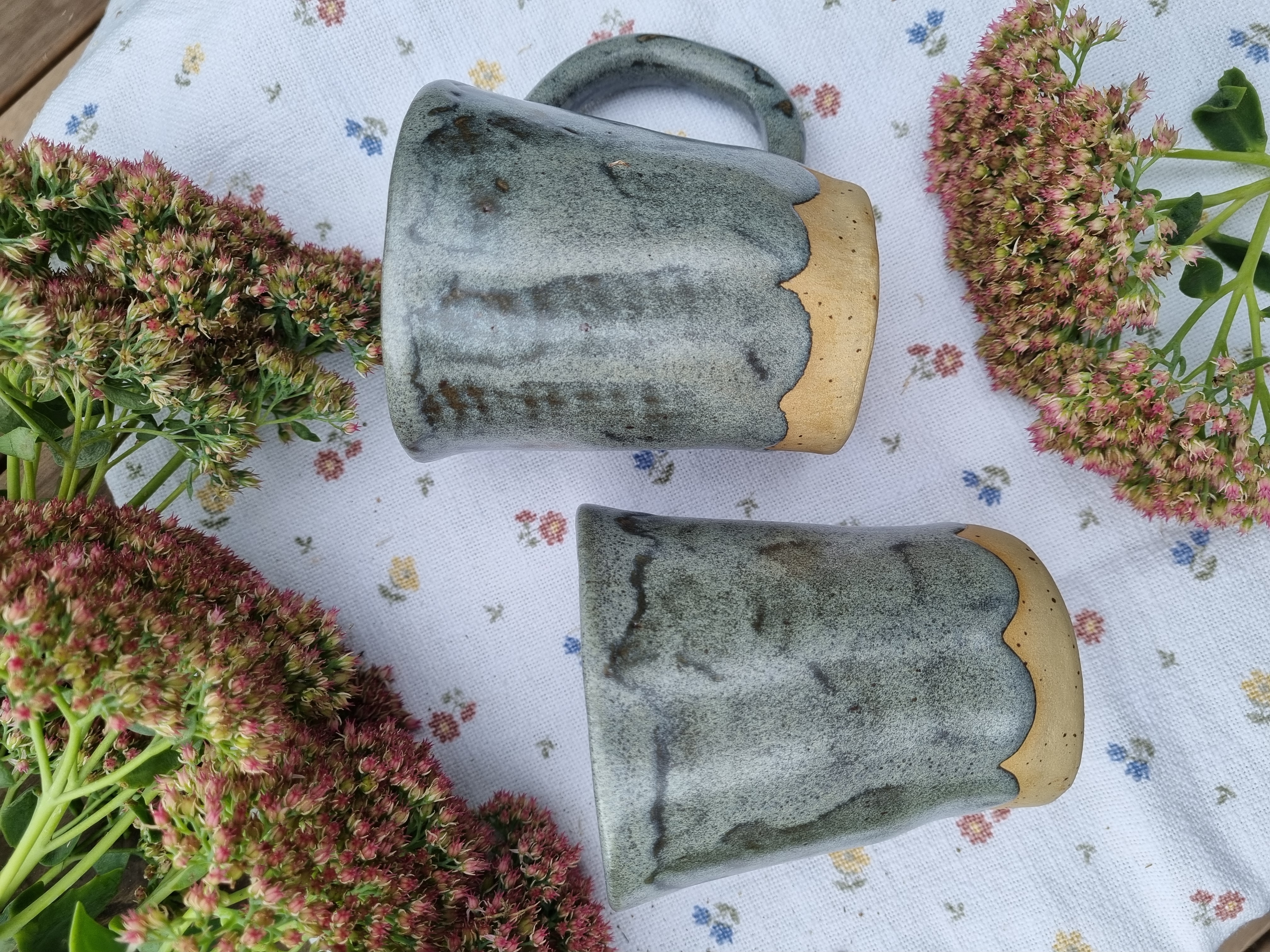 Puodelis "Pilkas akmuo"