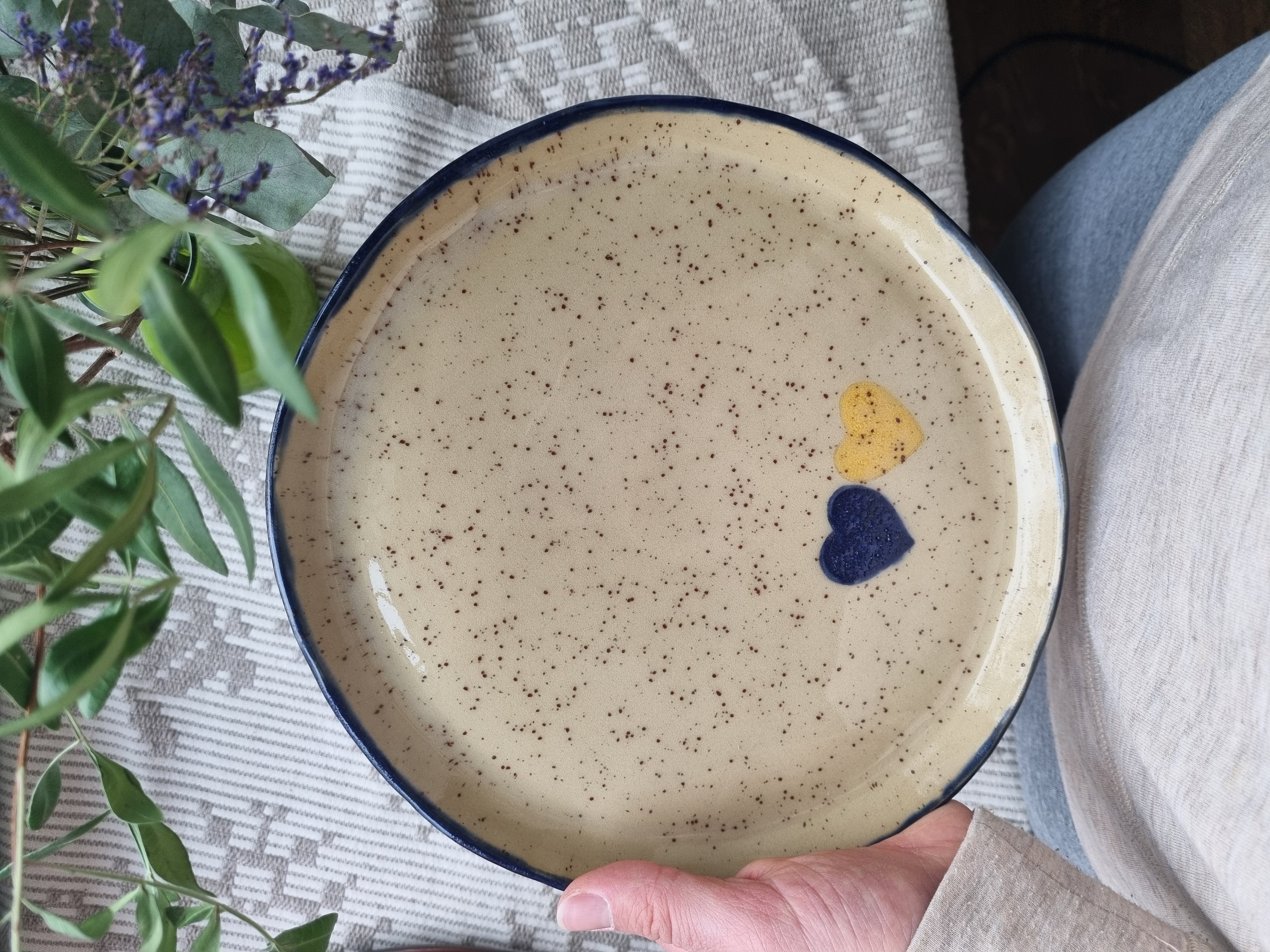 Lėkštė "Ukraina" su taškeliais