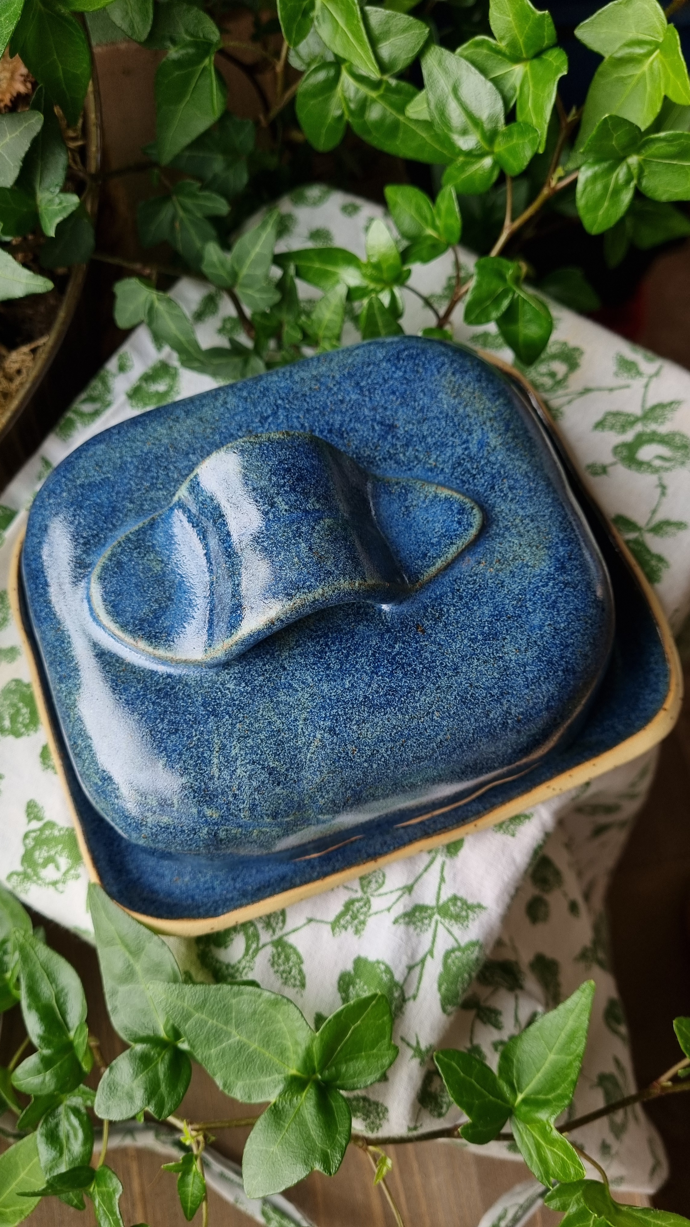 Sviestinė su lapeliu