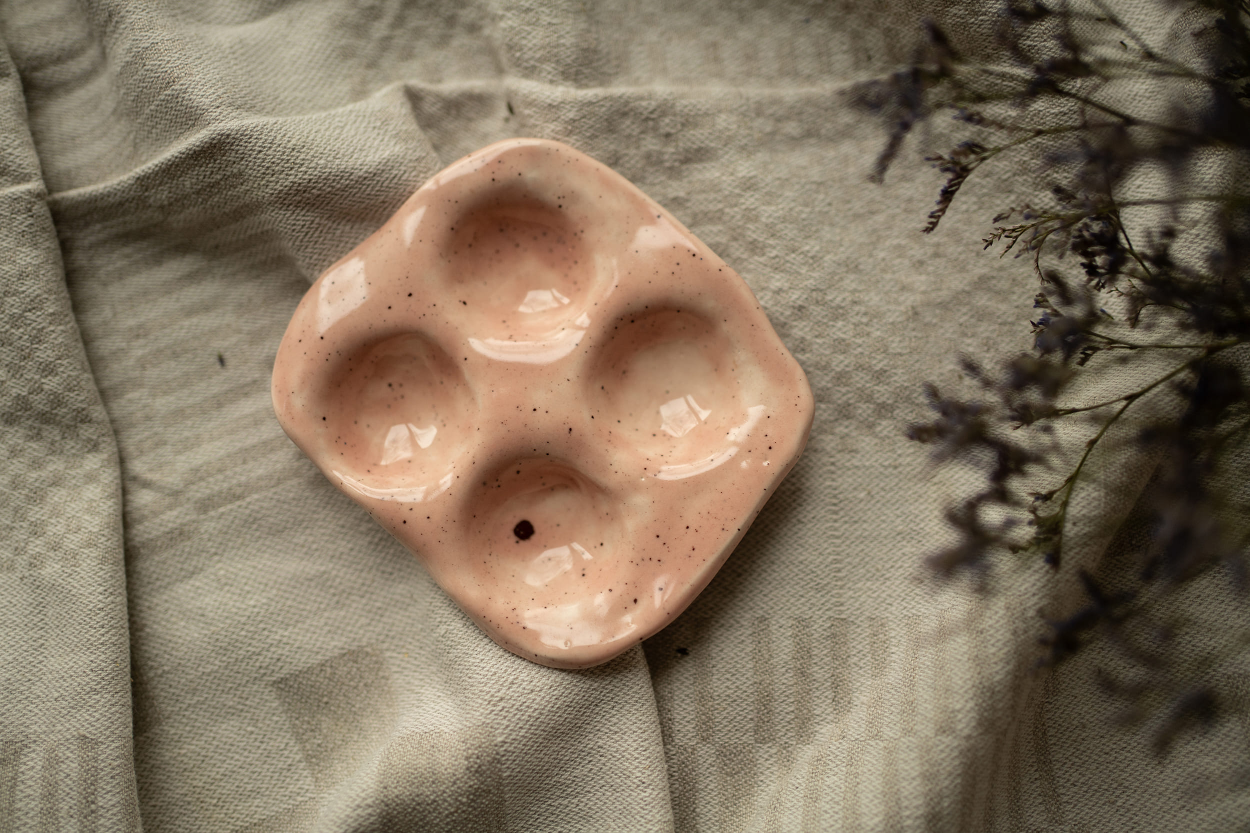 Dėklas kiaušiniams (4 vnt.)