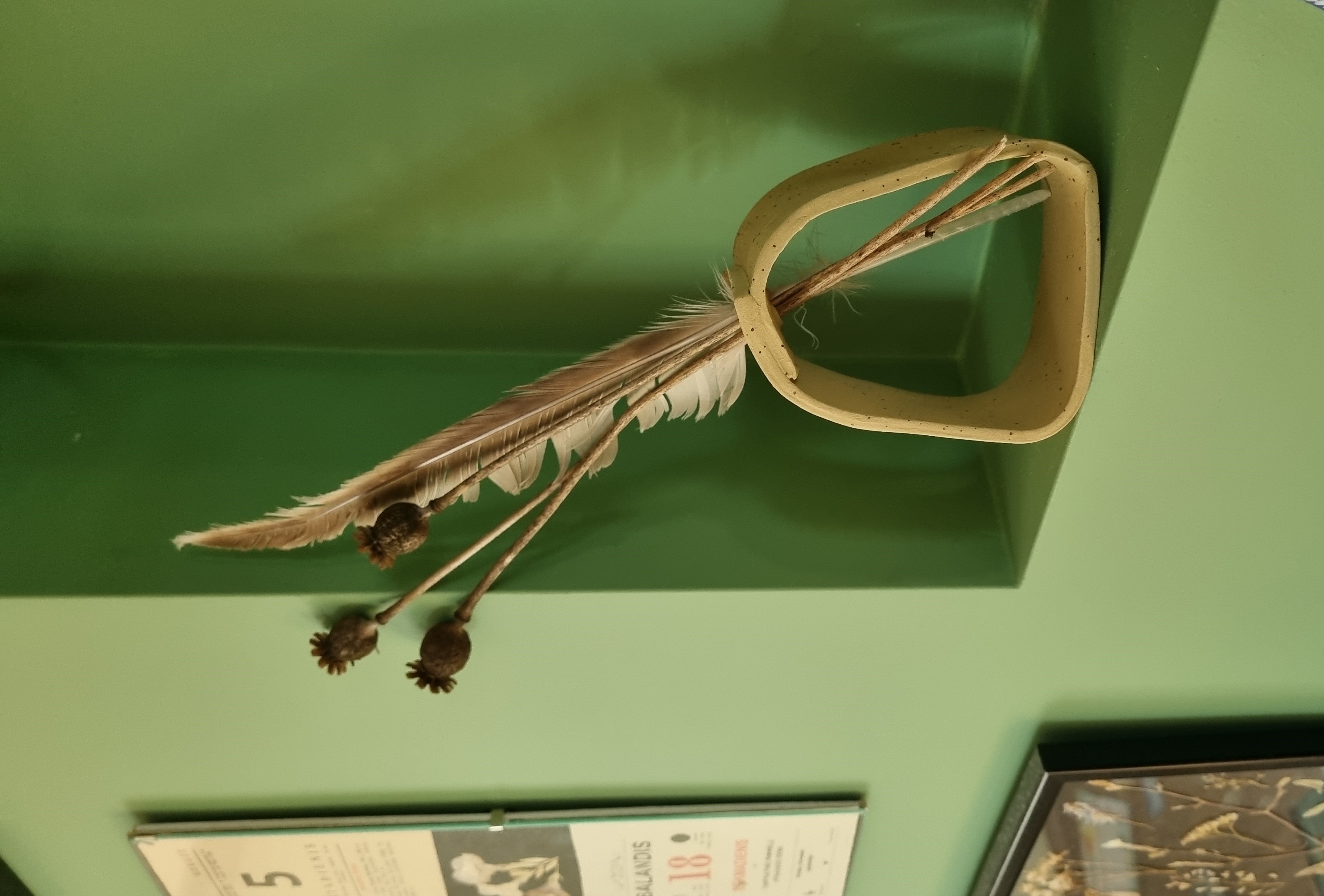 Minimalistinė vazelė džiovintoms gėlėms 