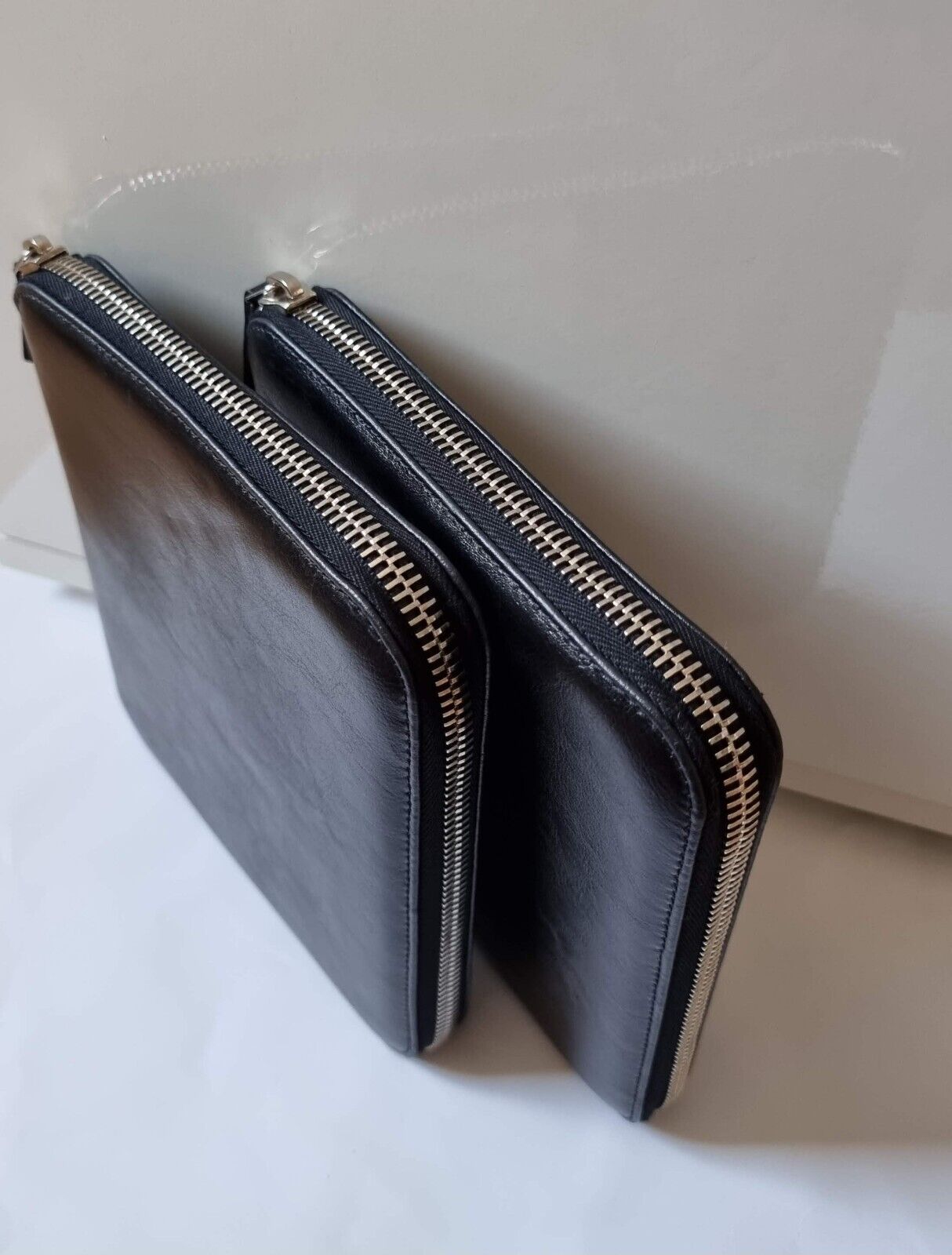 Pen case / pouch from genuine real leather, for 10 pens - premium deluxe handmade