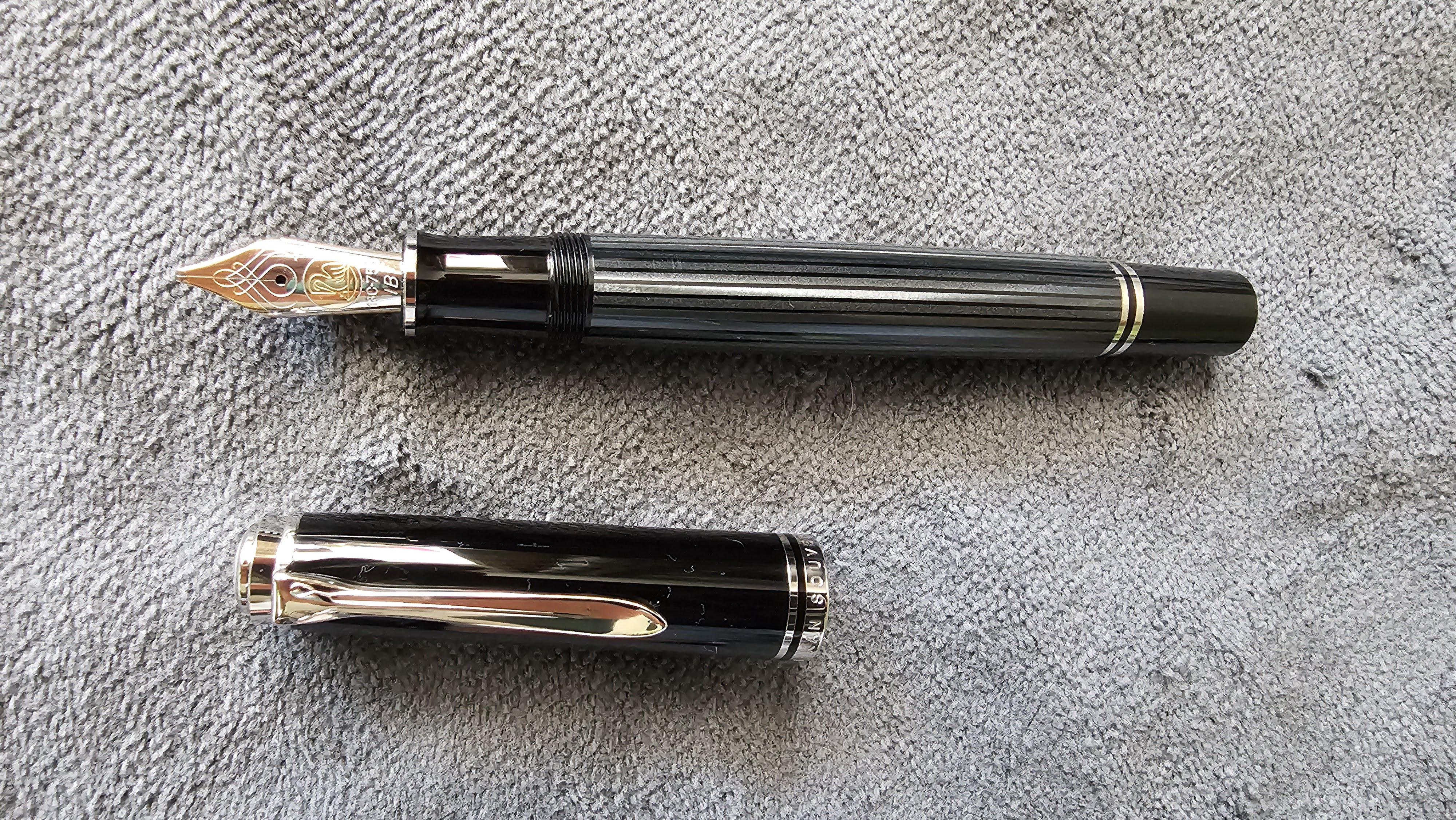 NOS Pelikan M805 Fountain Pen anthracite grey Stresemann TRANSLUCENT barrel