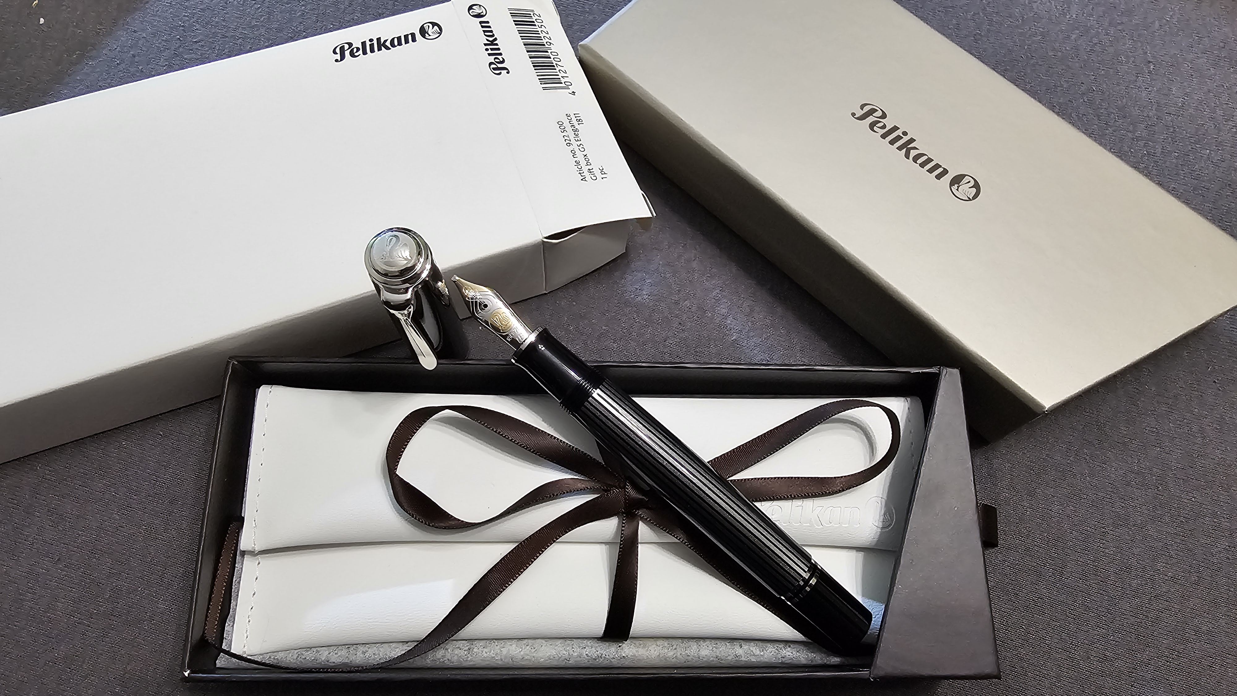 NOS Pelikan M805 Fountain Pen anthracite grey Stresemann TRANSLUCENT barrel