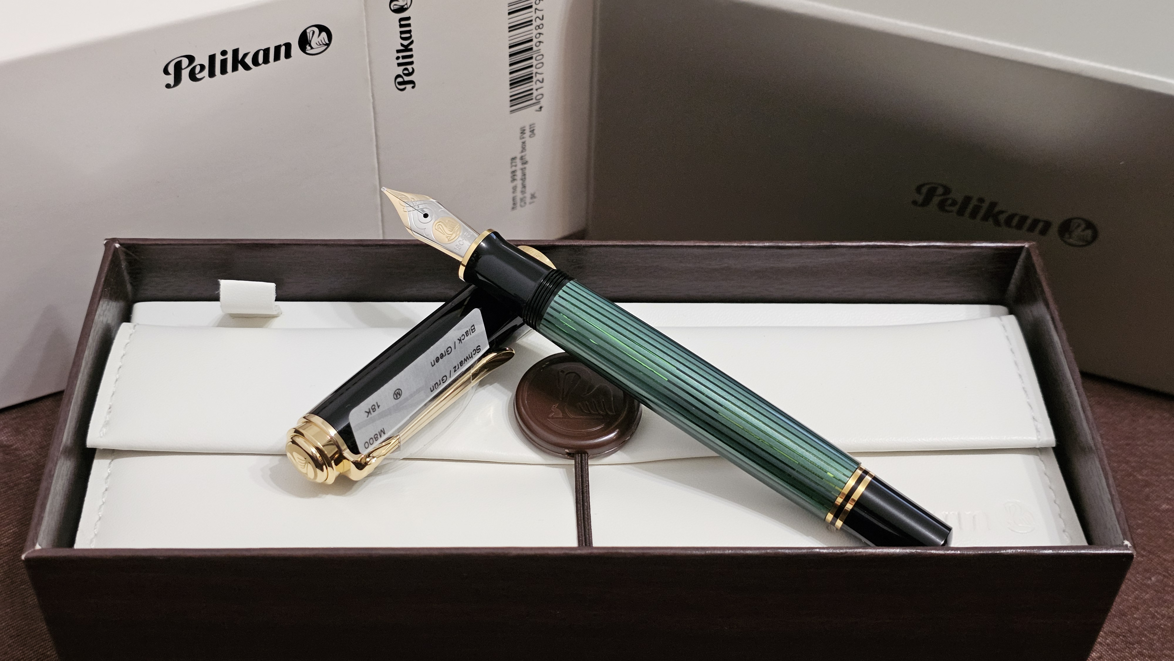 NOS Pelikan M800 fountain pen green stripes TRANSLUCENT barrel