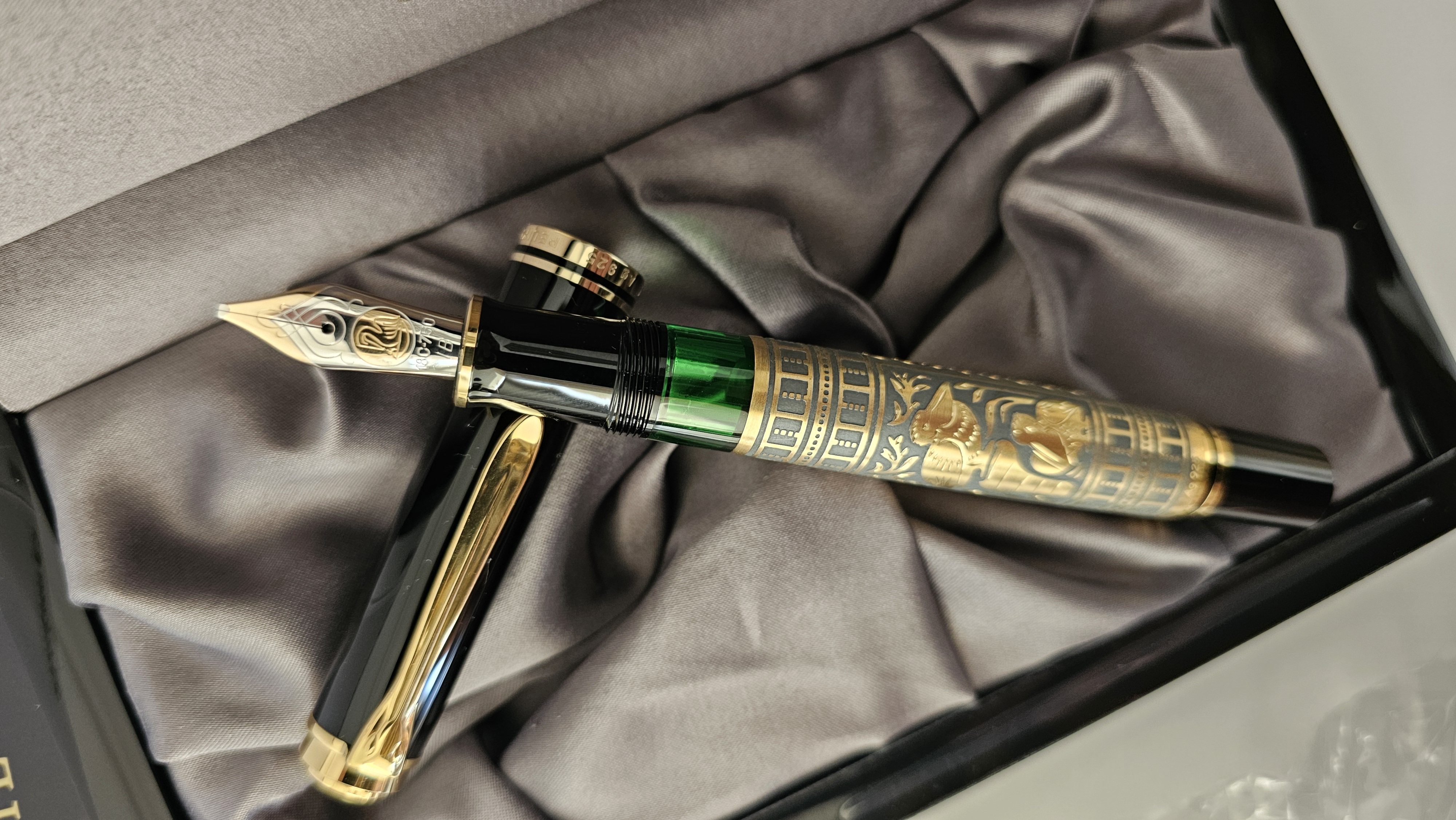 Pelikan Fountain pen Toledo M900 
