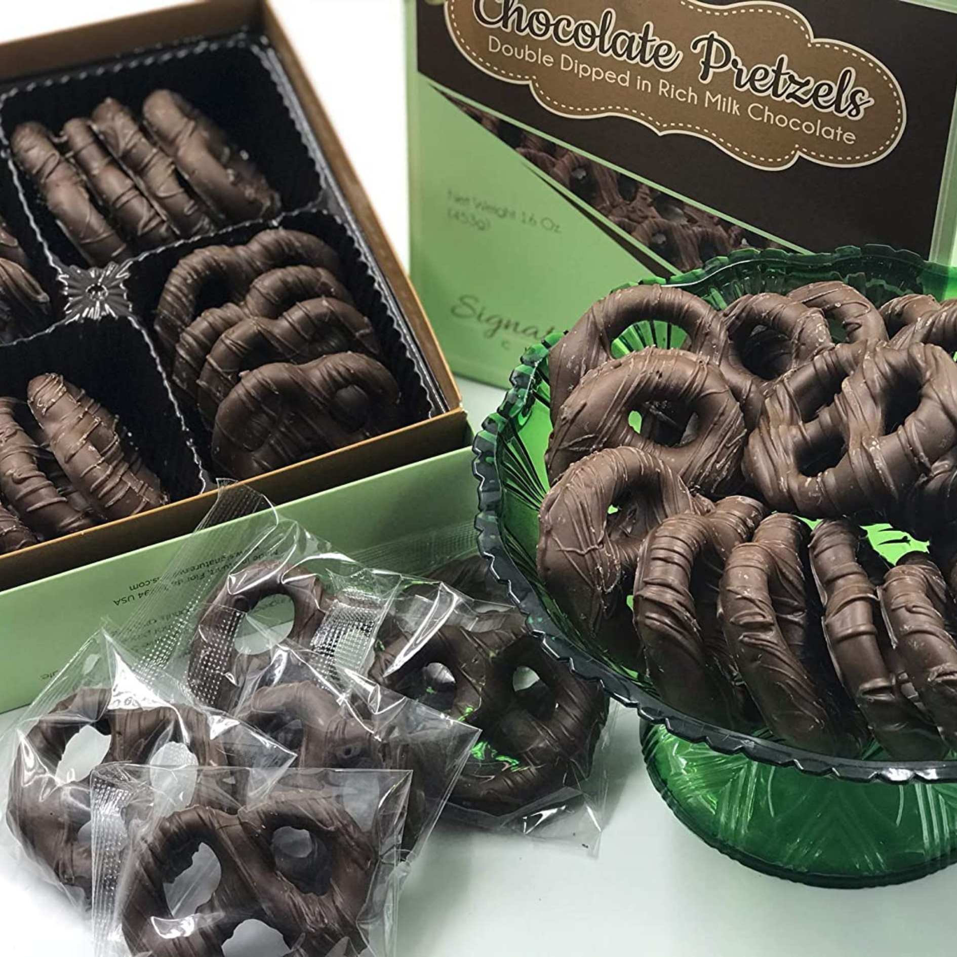 1lb Chocolate Pretzel Gift Box