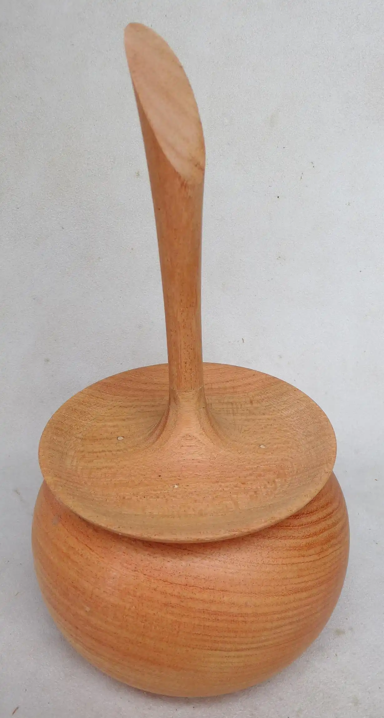 bonbonnière en merisier