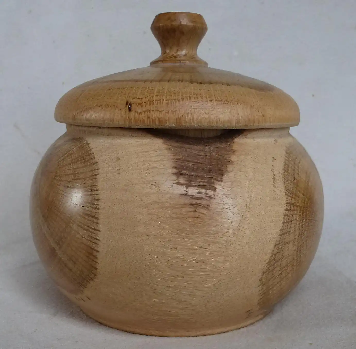 bonbonnière en chêne