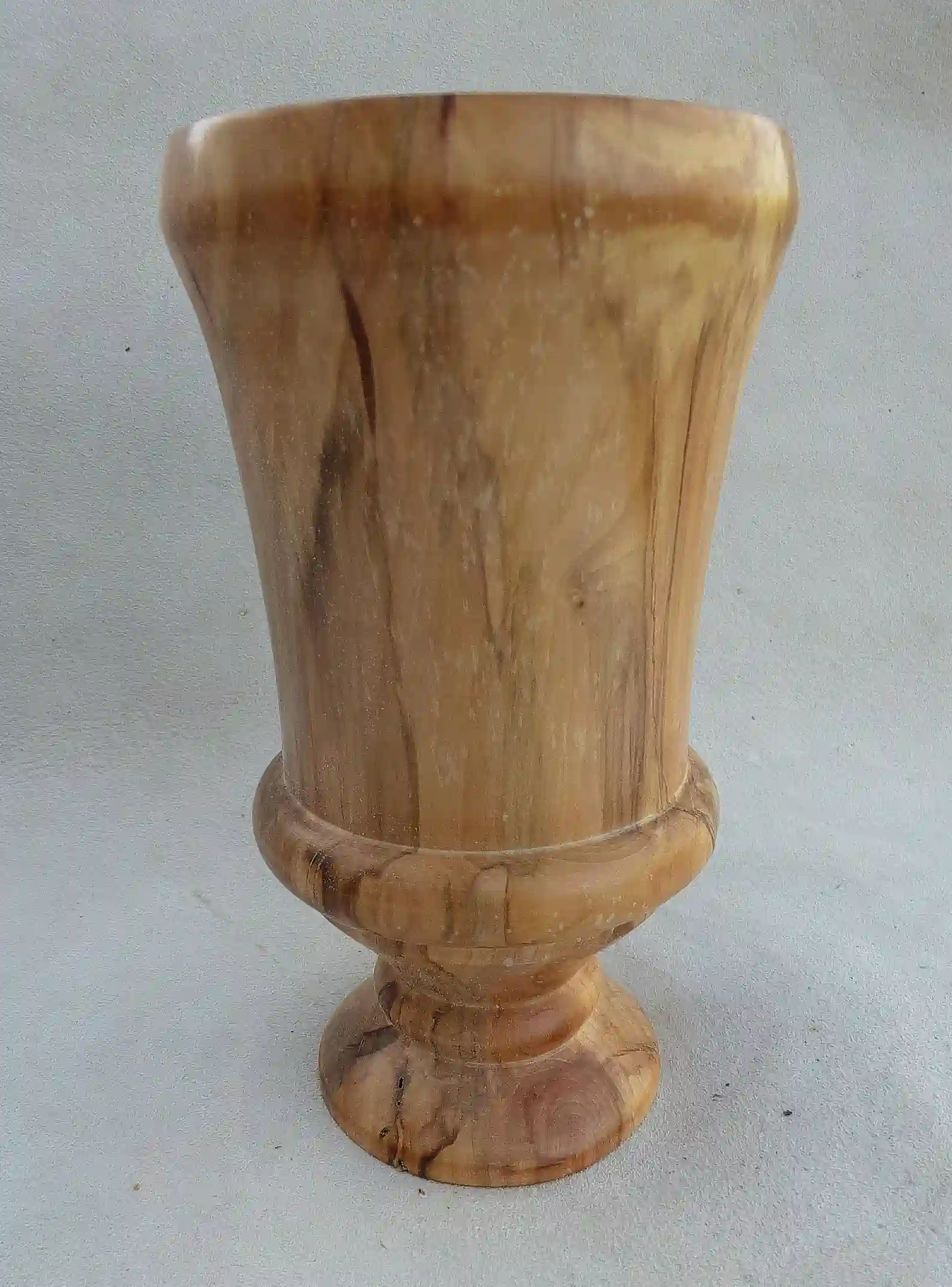 vase coupe en pommier