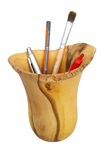 Vase galbé en bois de buis centenaire