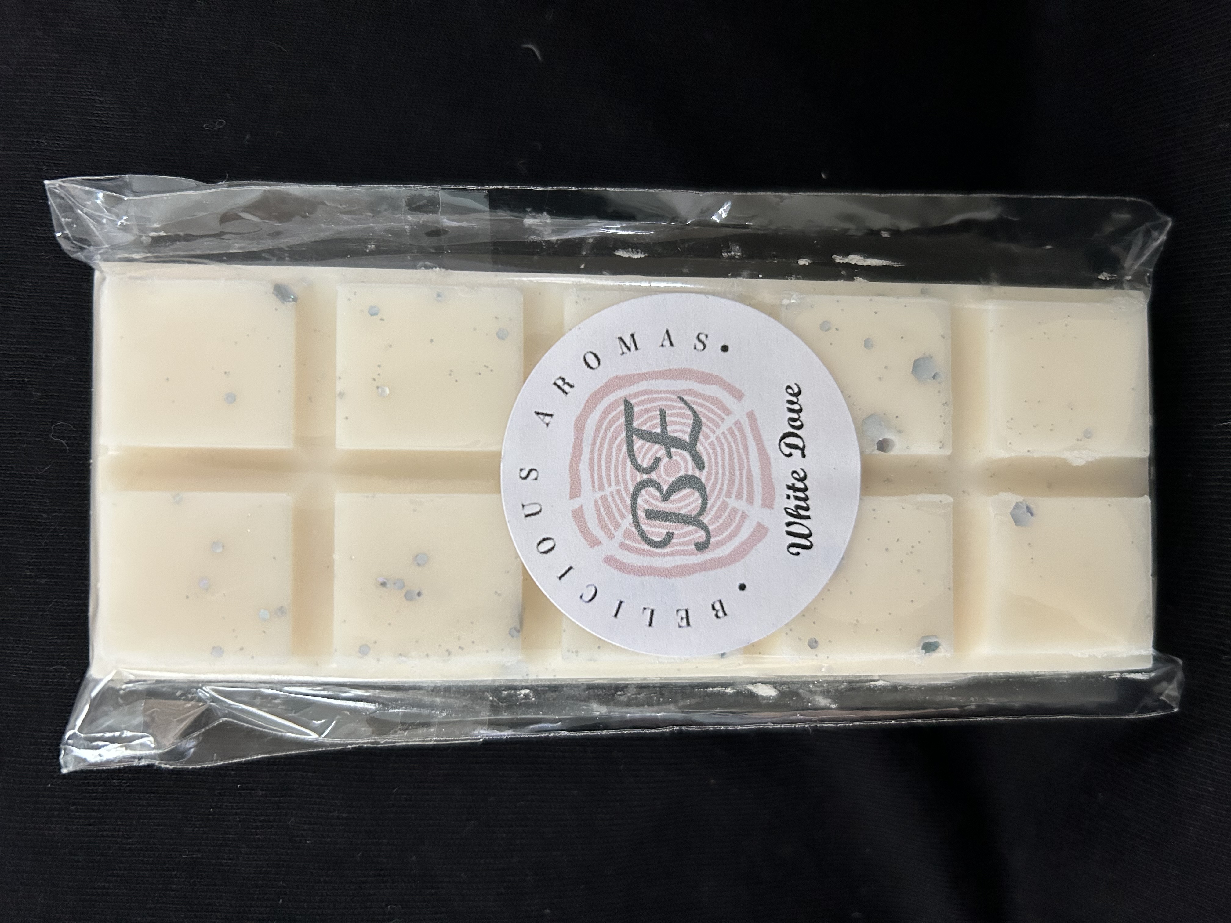 White Dove Snap Bar