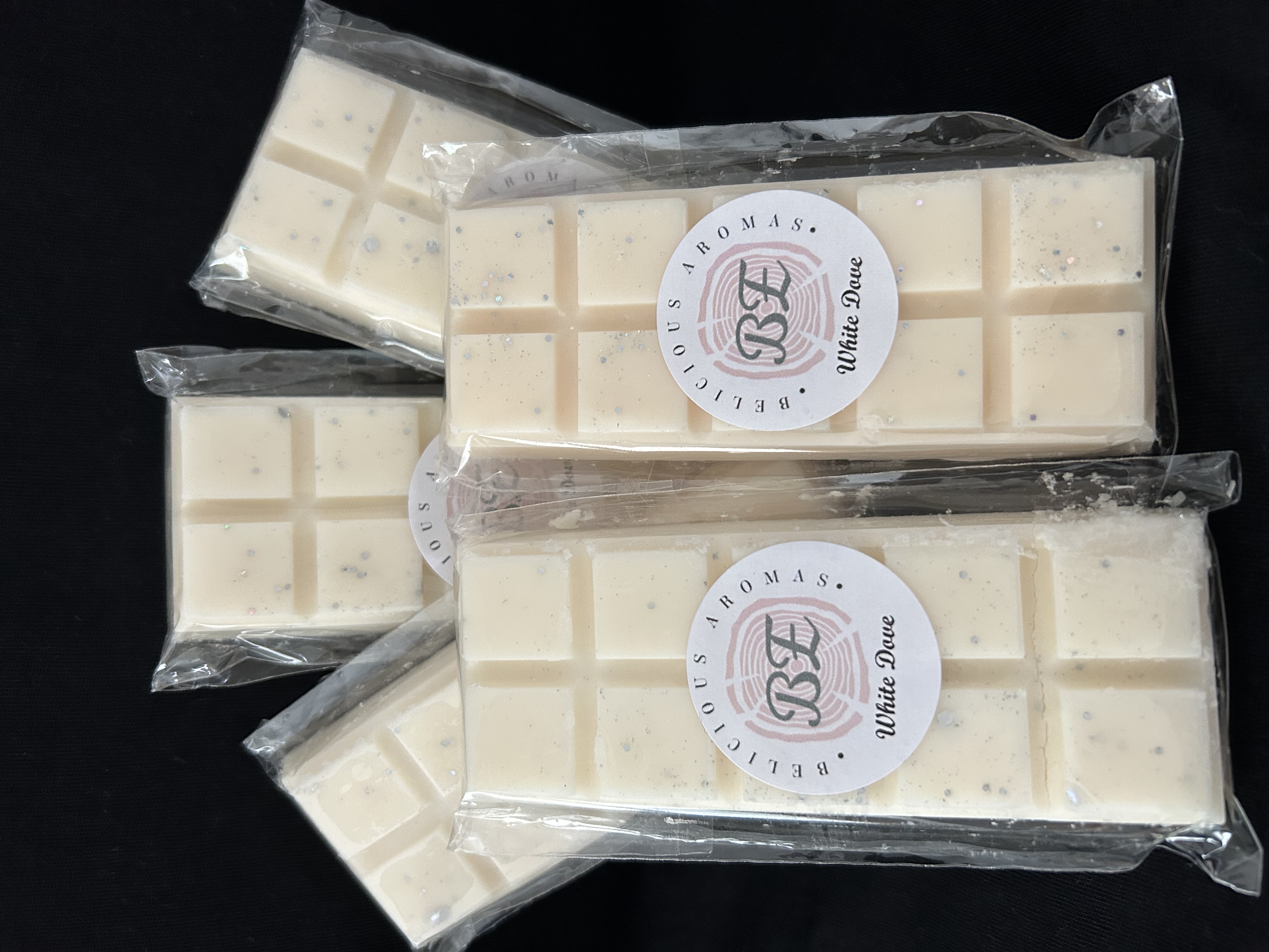 White Dove Snap Bar