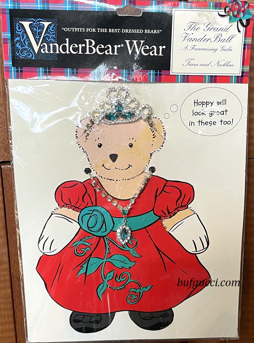 (The) Grand VanderBall: A Fun Raising Gala - Tiara & Necklace Set HOPPY or MUFFY