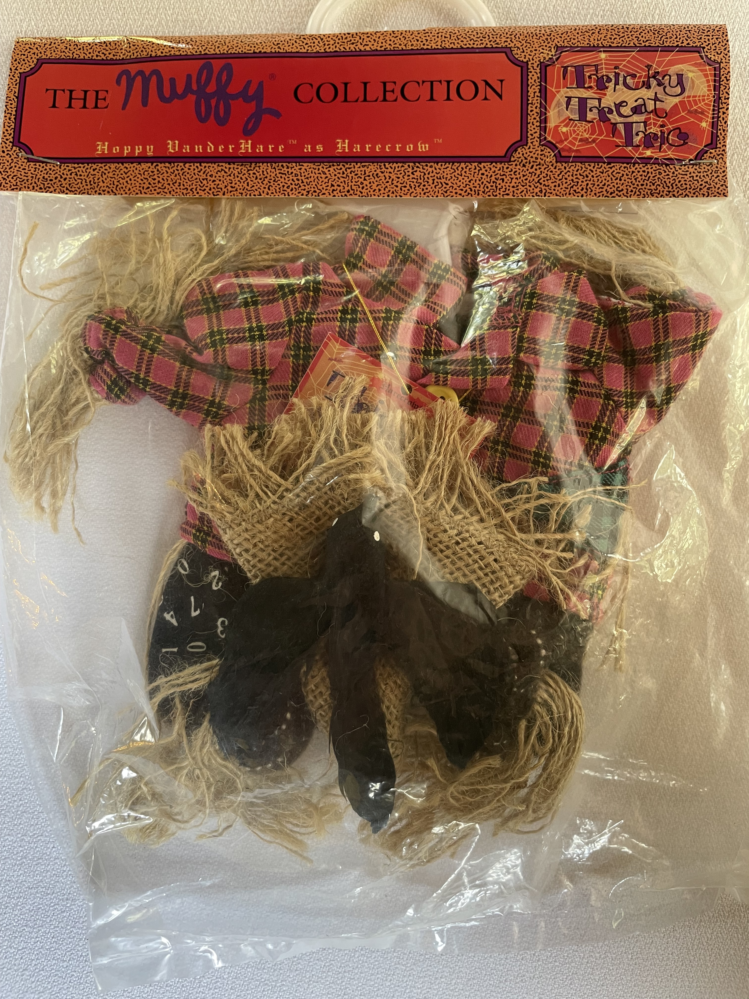 Tricky Treat Trio "Harecrow" HOPPY Outfit