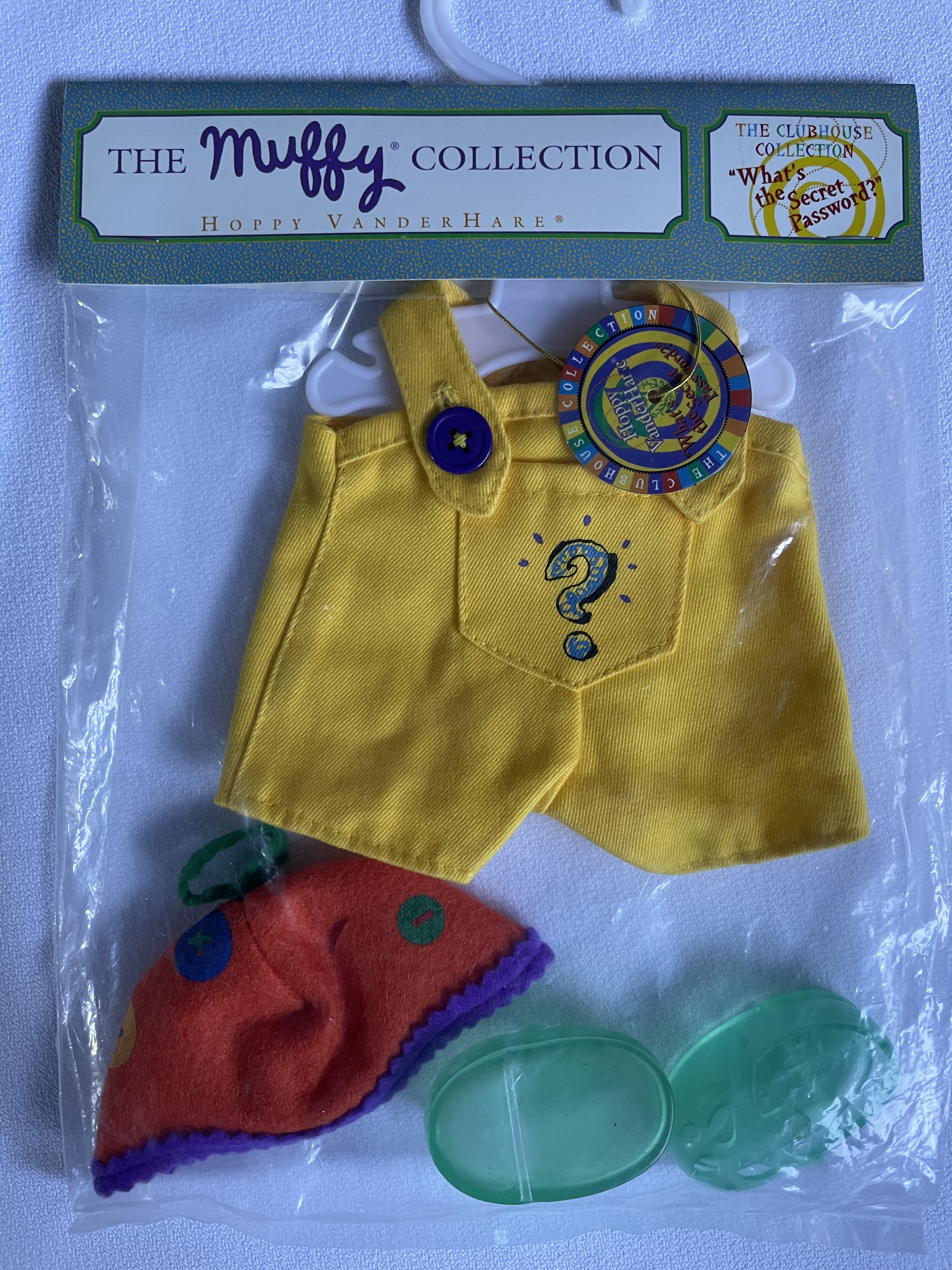 (The) Clubhouse Collection: What's the Secret Password? HOPPY Outfit