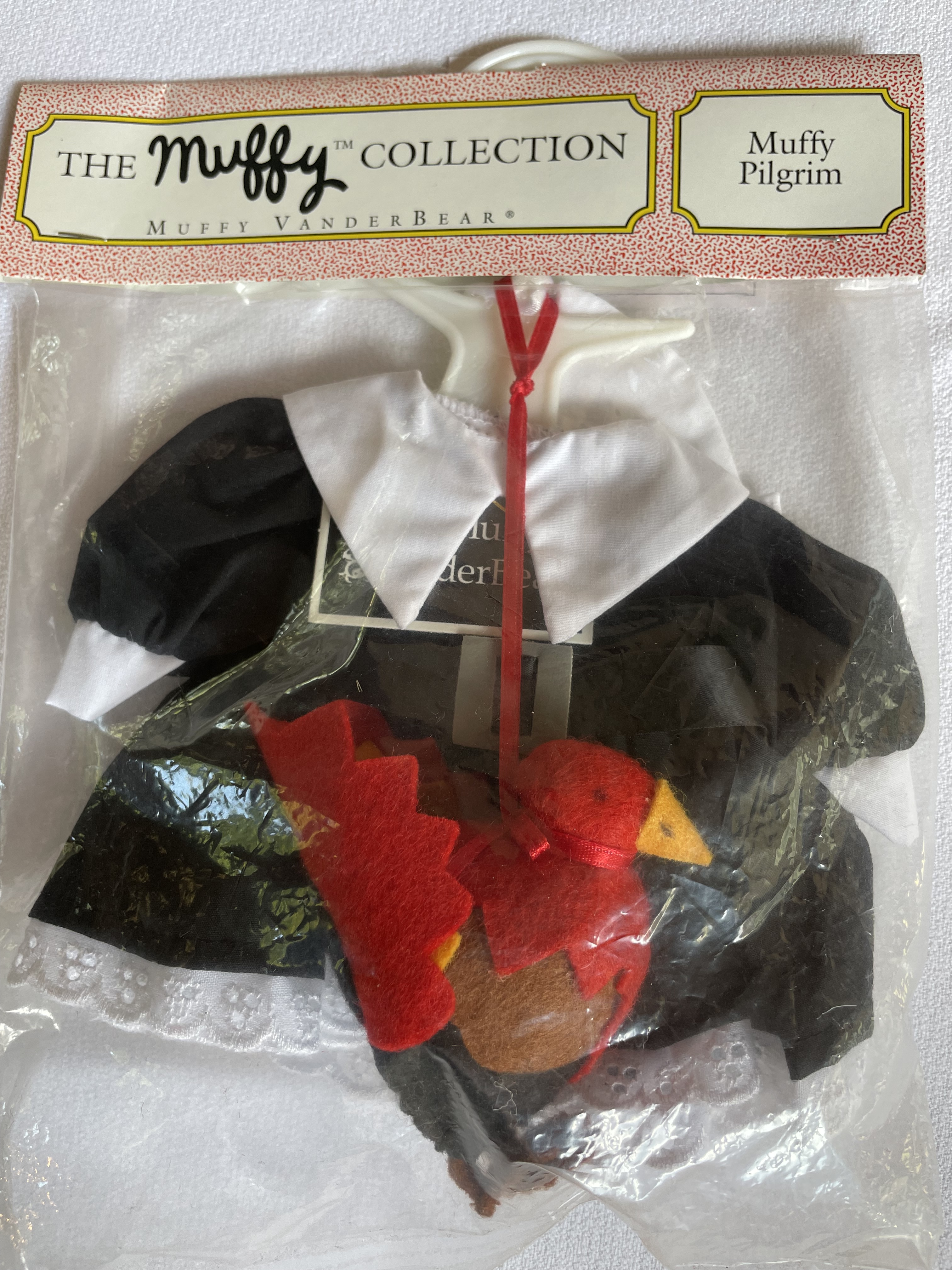(Muffy) PILGRIM Outfit