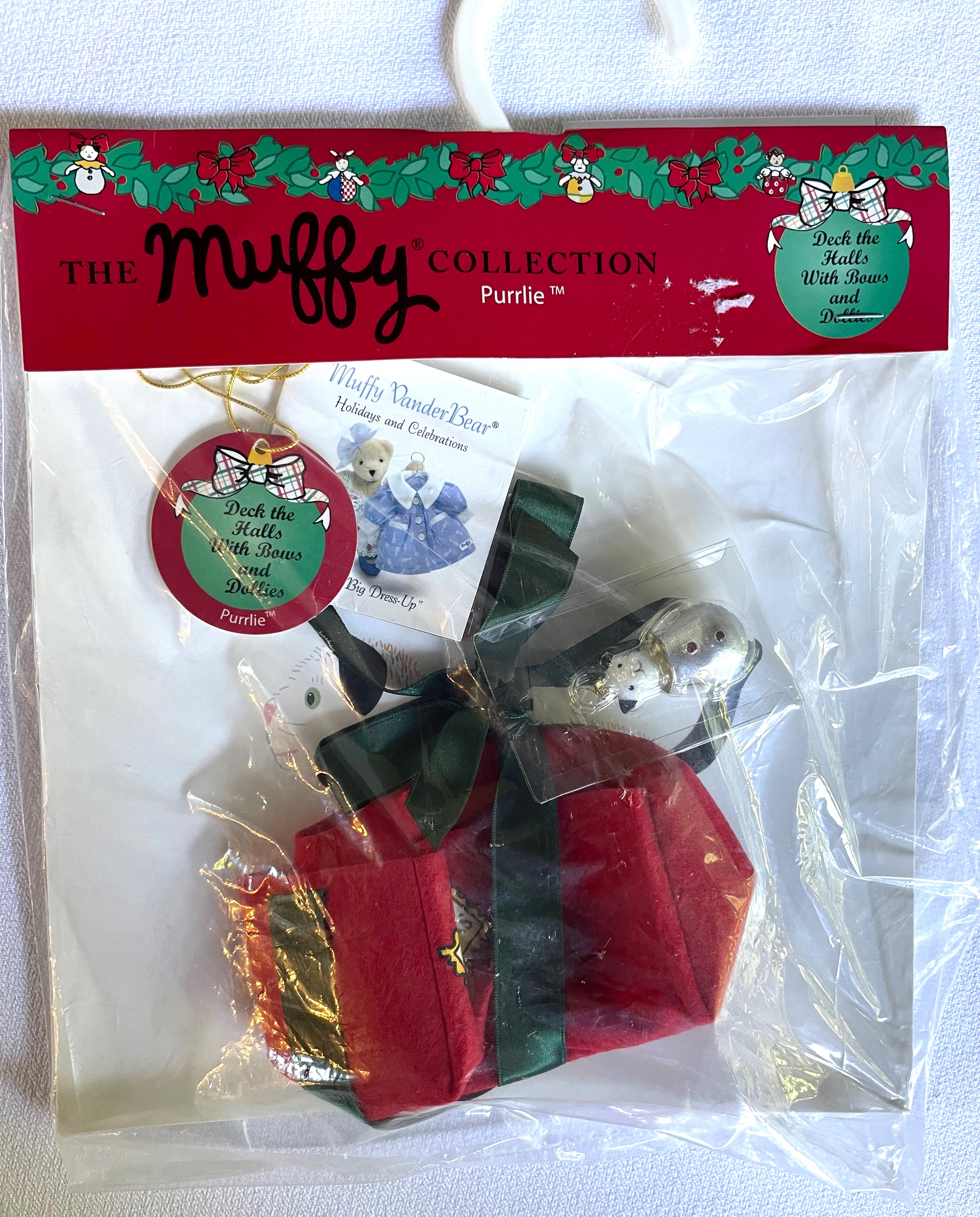 Deck the Halls with Bows and Dollie PURRLIE Outfit