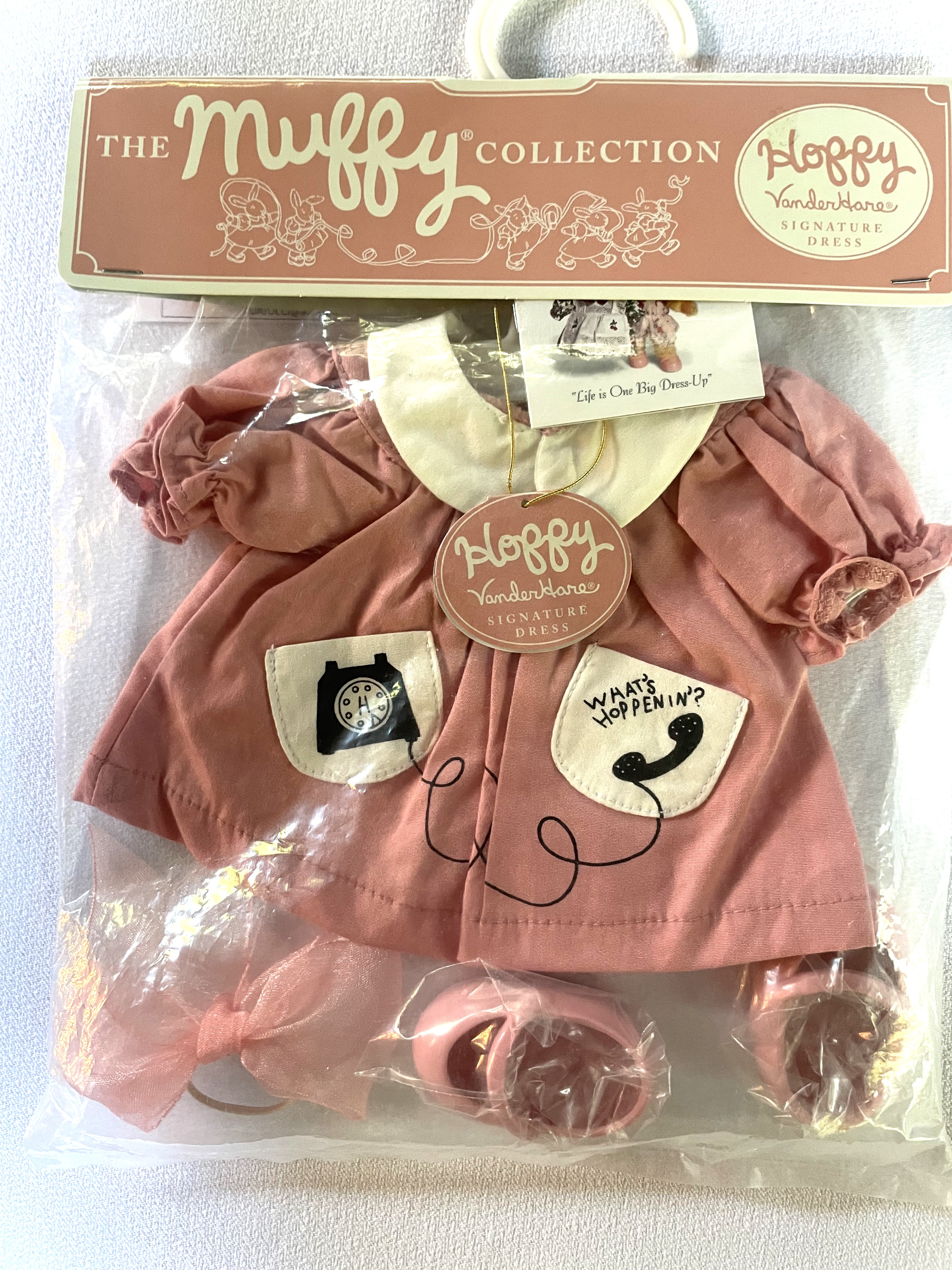 Signature Dress HOPPY Outfit