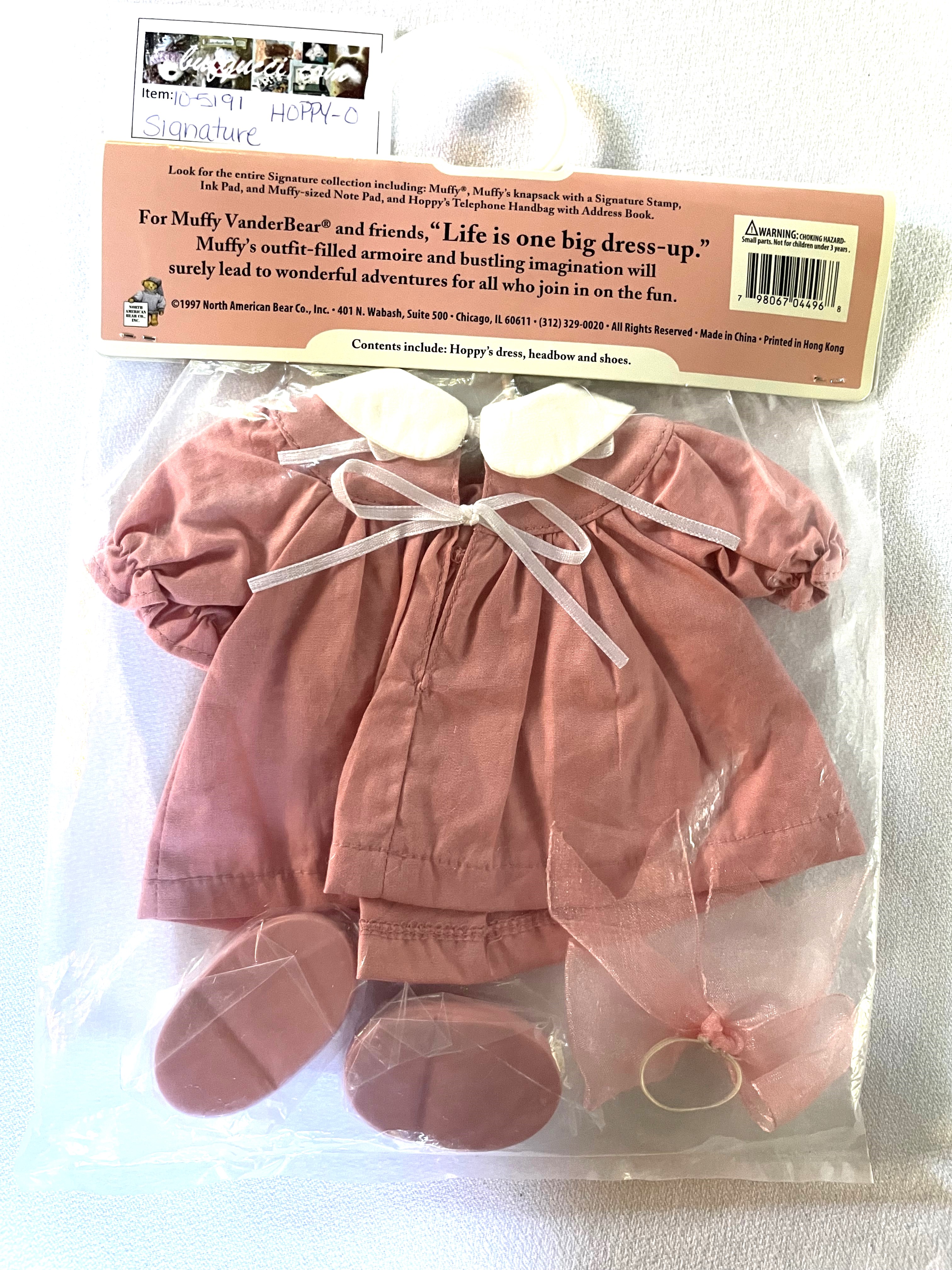 Signature Dress HOPPY Outfit