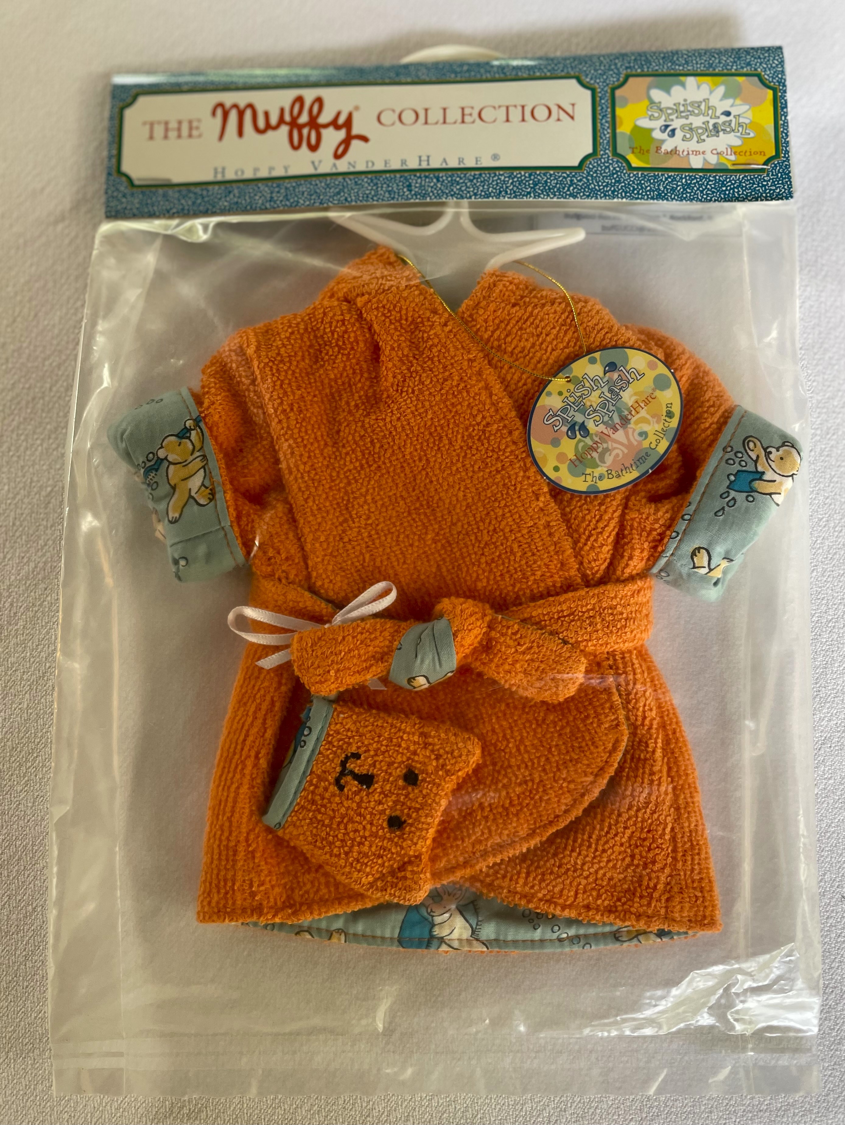 Splish Splash: The Bathtime Collection HOPPY Outfit