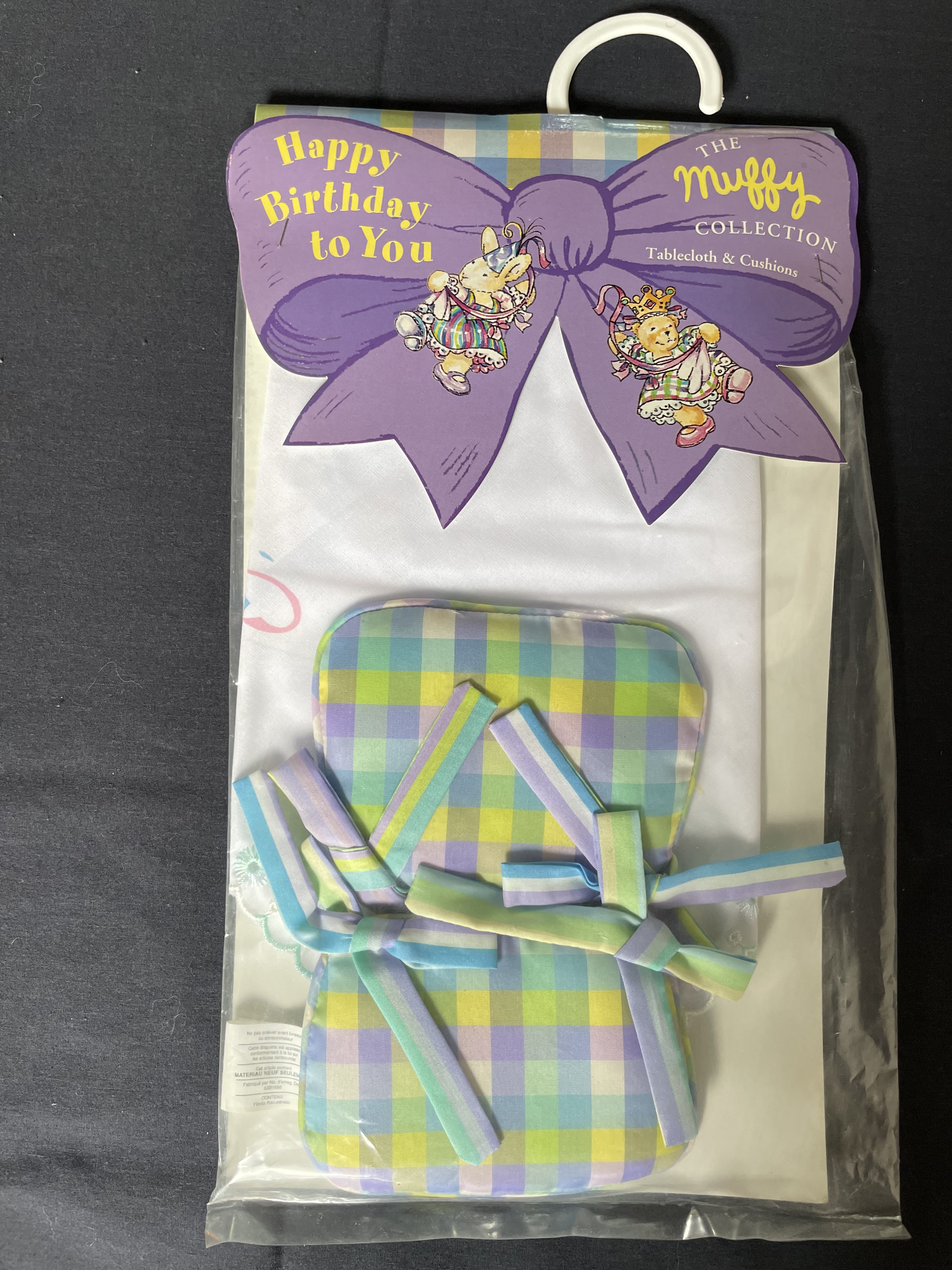 Happy Birthday to You - Table Cloth and Cushions Set Accessory
