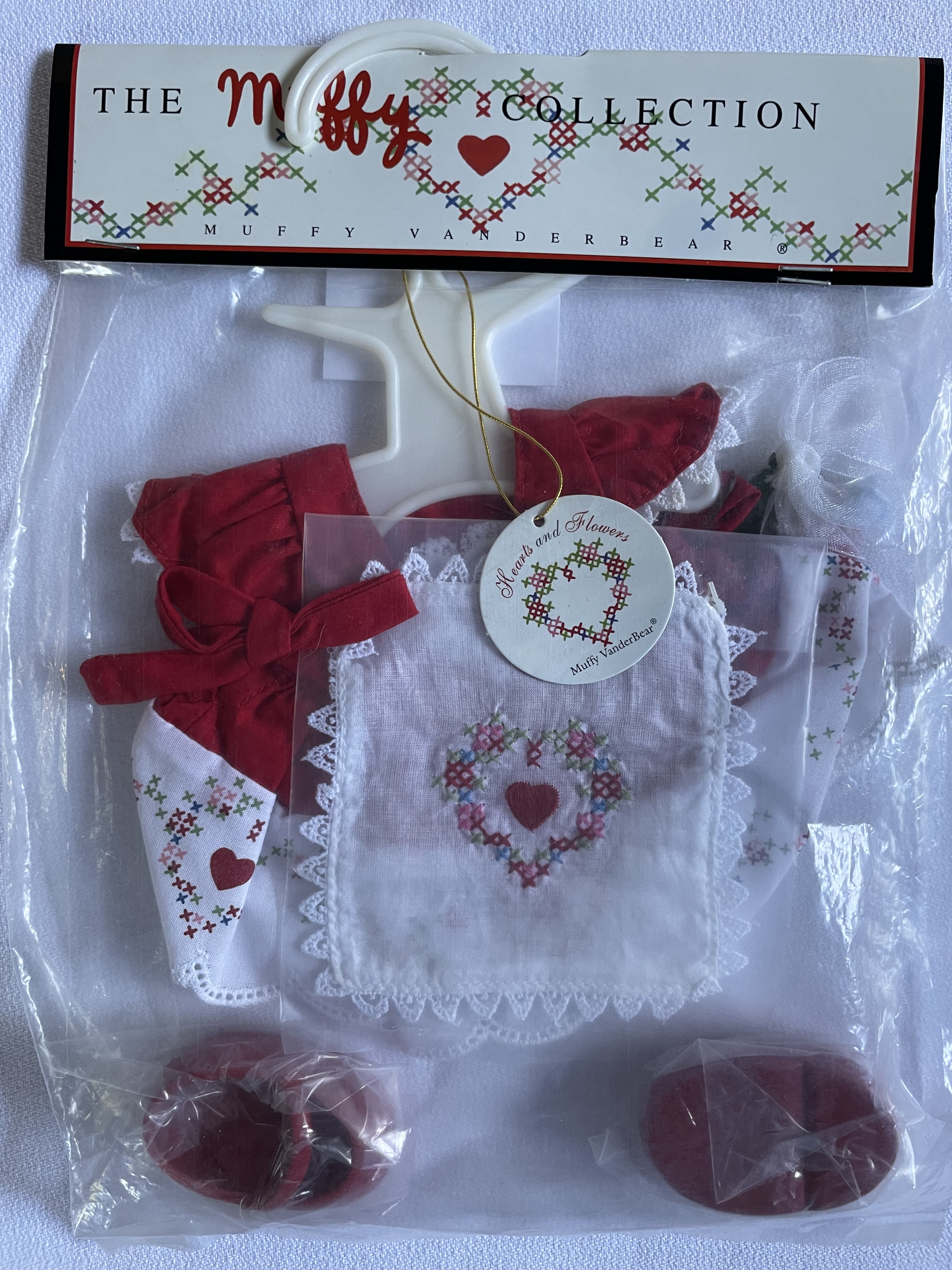 Hearts and Flowers MUFFY Outfit