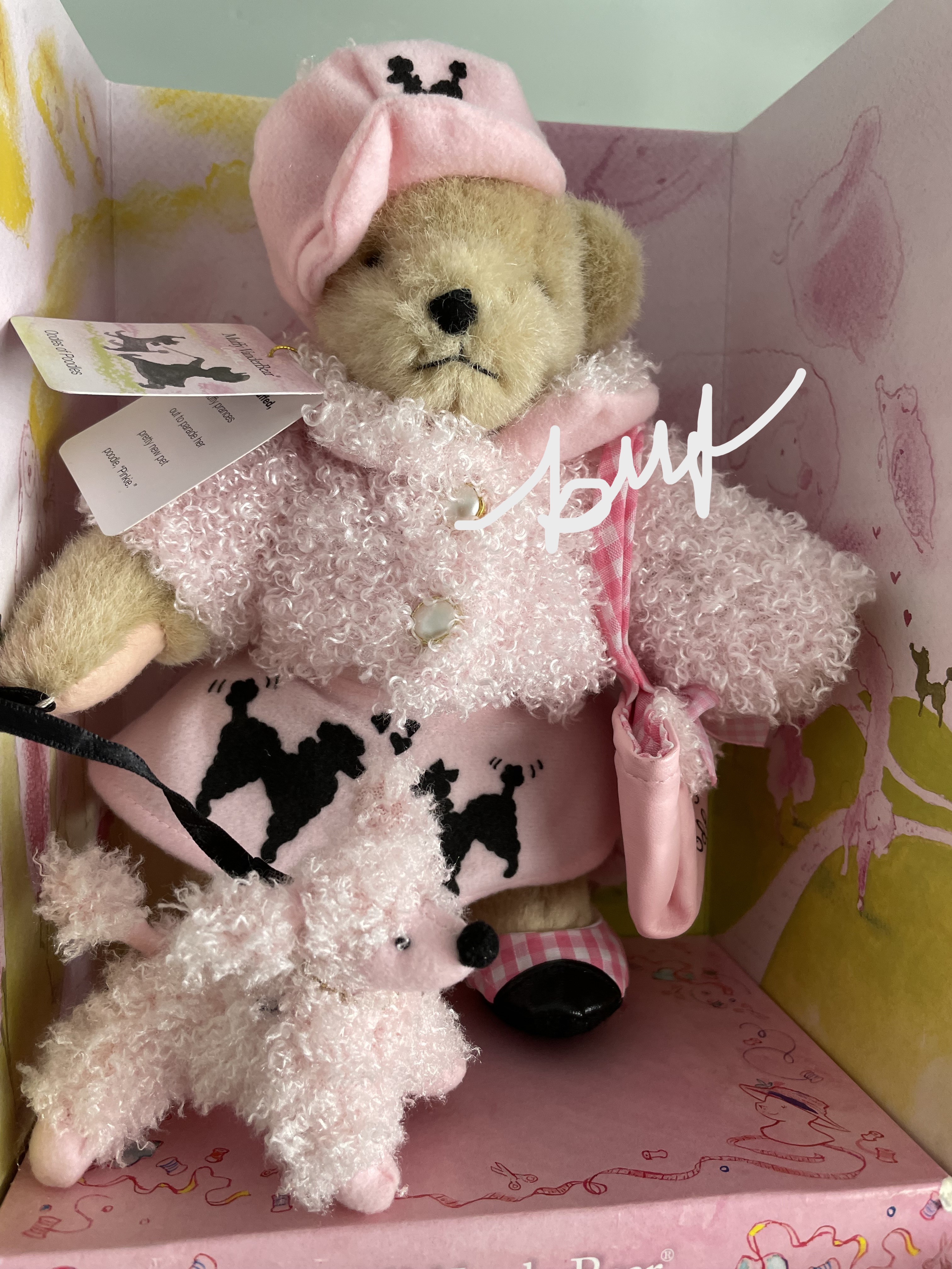 Muffy OODLES OF POODLES