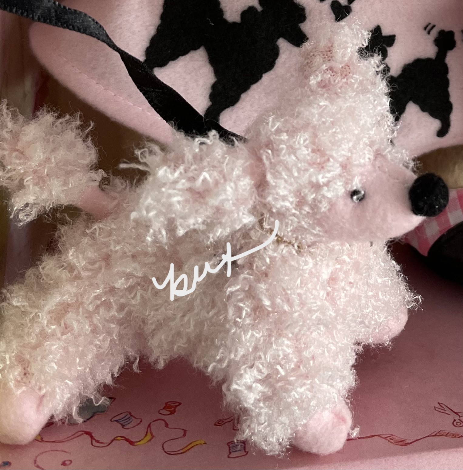 Muffy OODLES OF POODLES