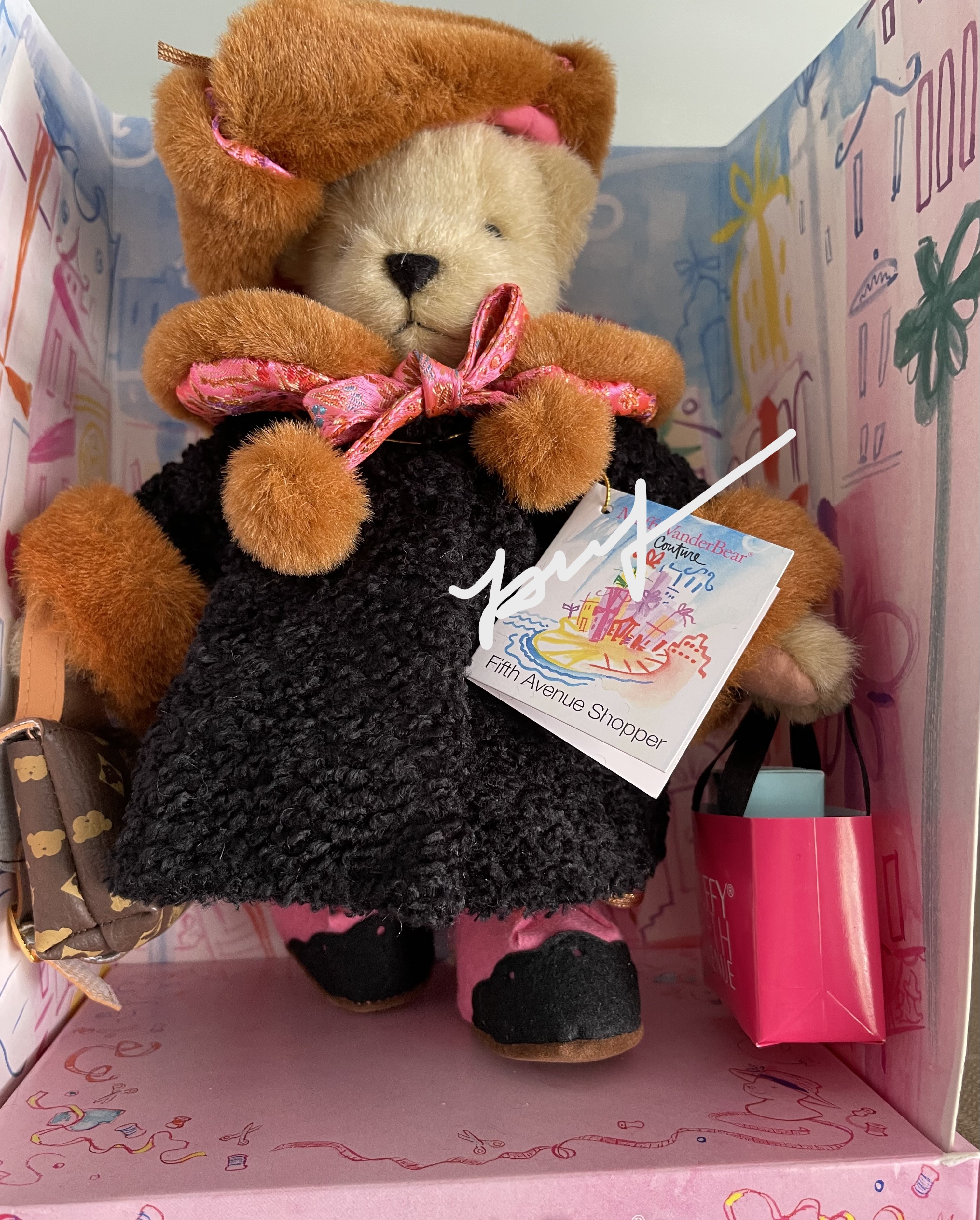 MUFFY 5th AVENUE SHOPPER
