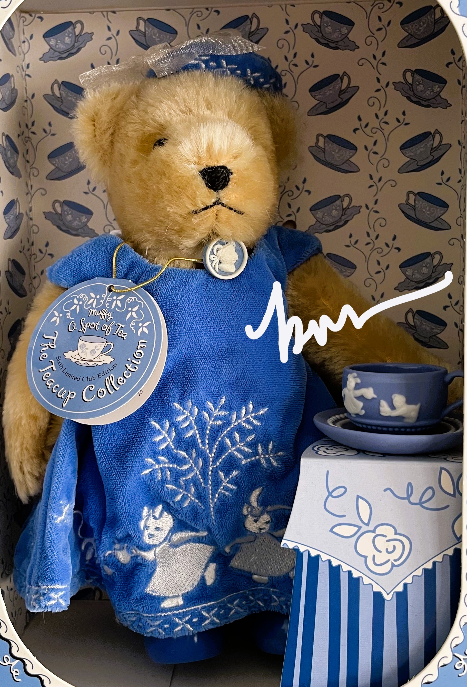 Muffy (A) SPOT OF TEA: The Teacup Collection - Mohair Bear