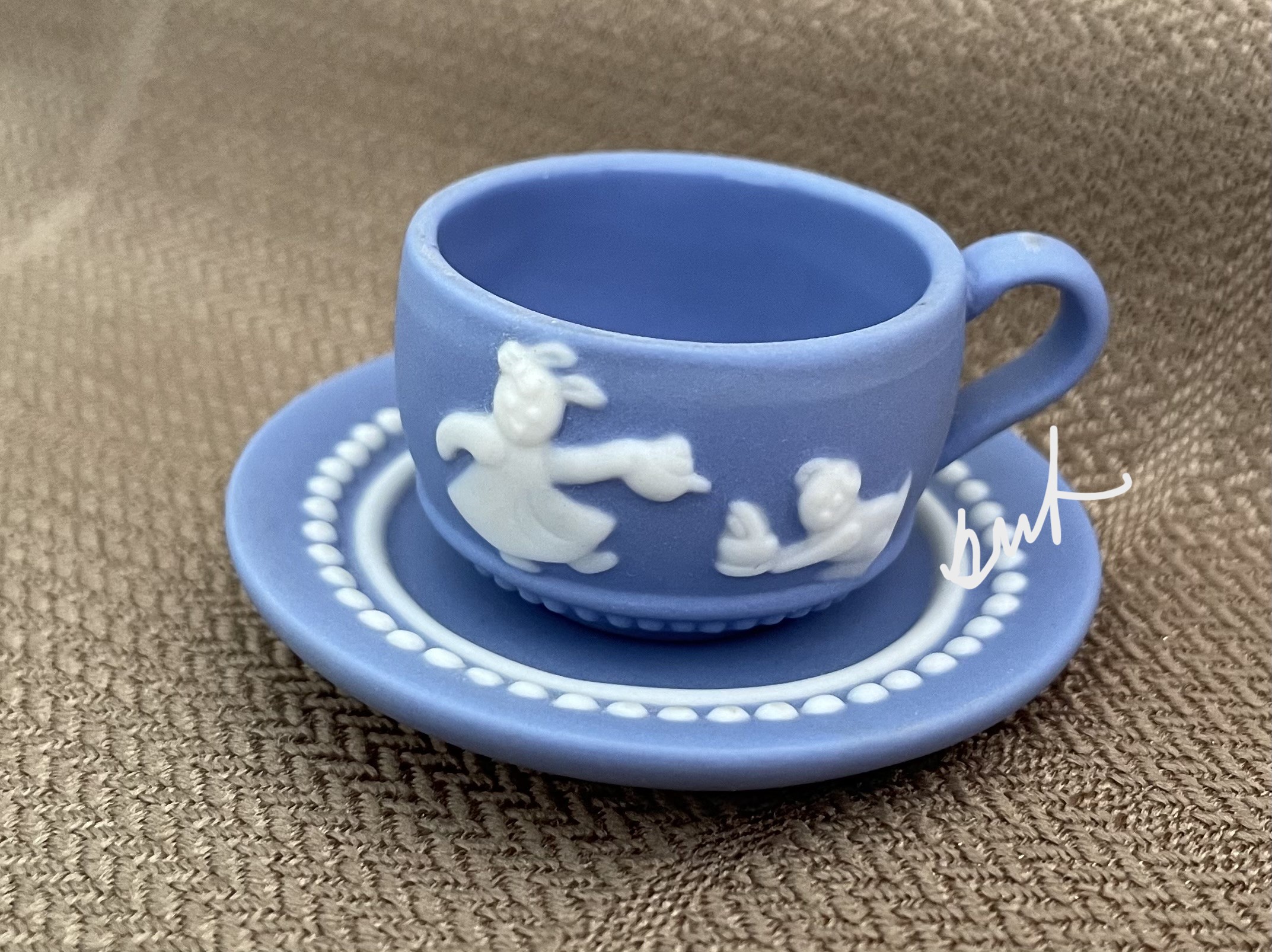 Muffy (A) SPOT OF TEA: The Teacup Collection - Mohair Bear