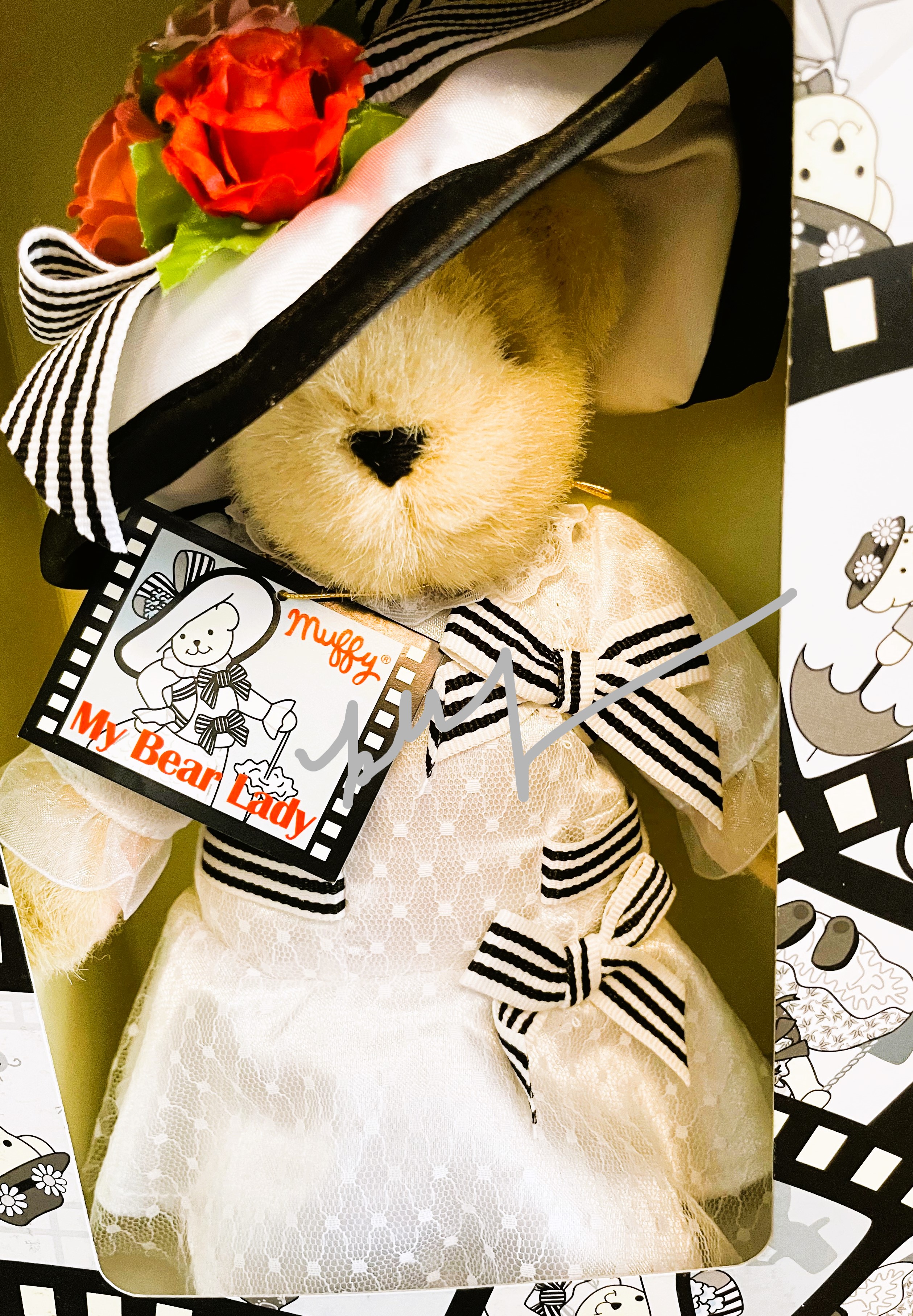 Muffy Goes to the Movies MY BEAR LADY