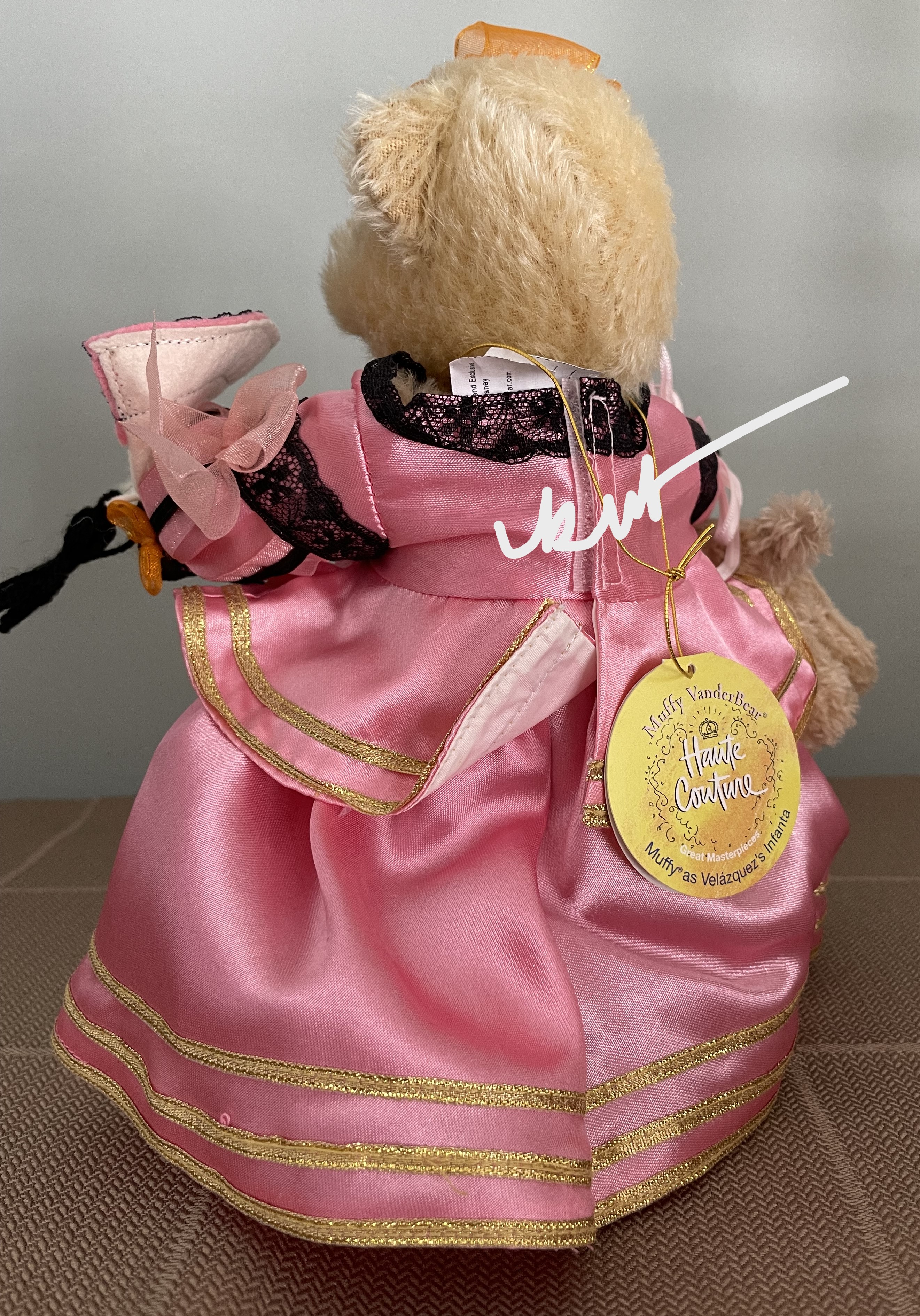 Muffy VELAZQUEZ'S INFANTA - Mohair Bear