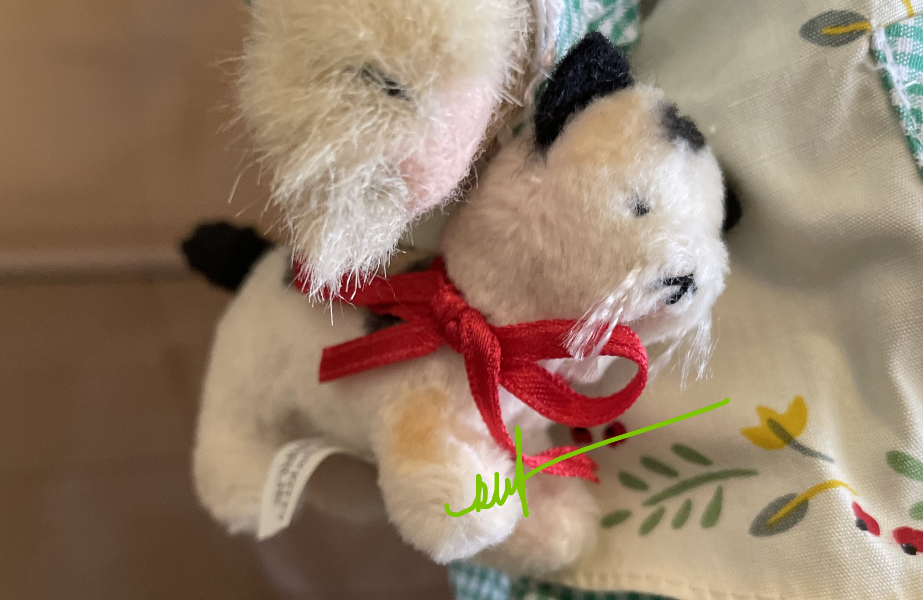 NEW ENGLAND COUNTRY CHRISTMAS - MUFFY VANDERBEAR +BABY PURRLIE