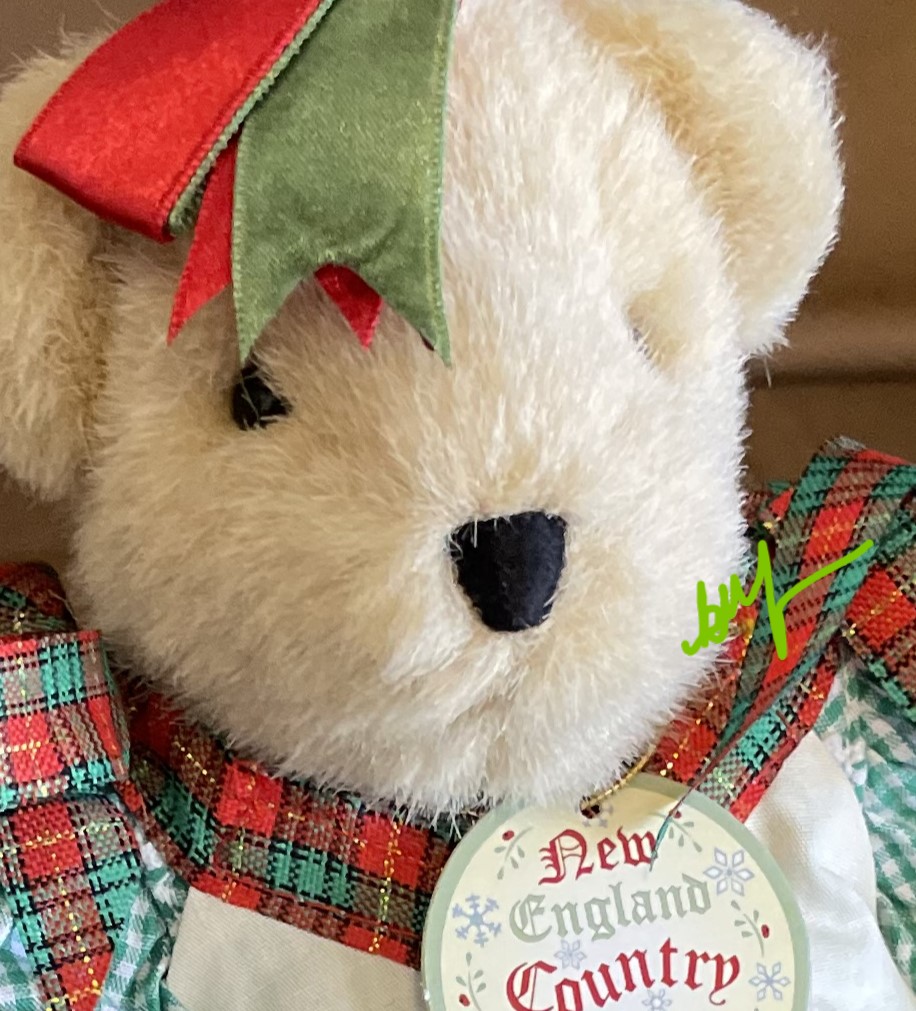 NEW ENGLAND COUNTRY CHRISTMAS - MUFFY VANDERBEAR +BABY PURRLIE