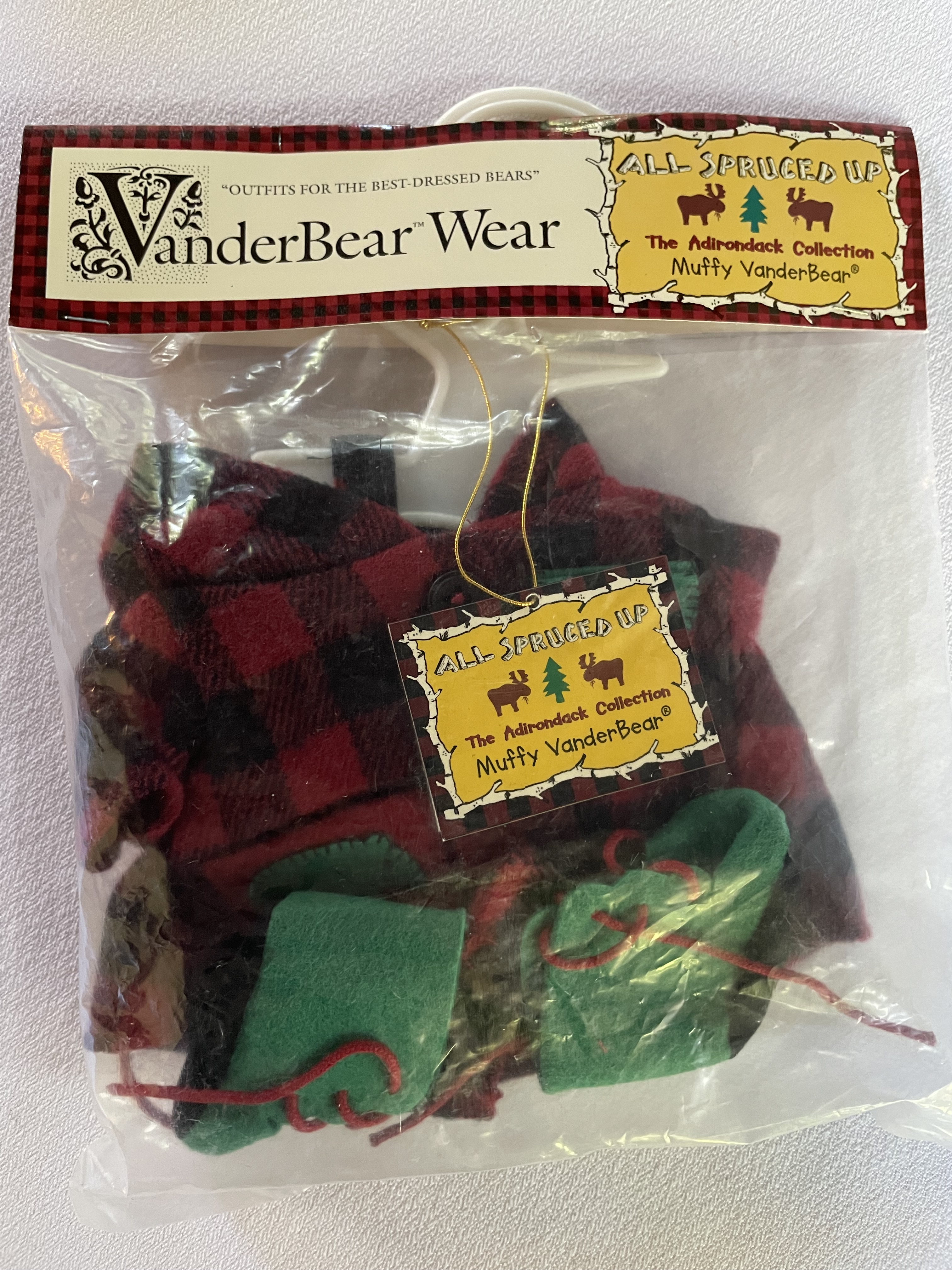 All Spruced Up: The Adirondack Collection - MUFFY OUTFIT