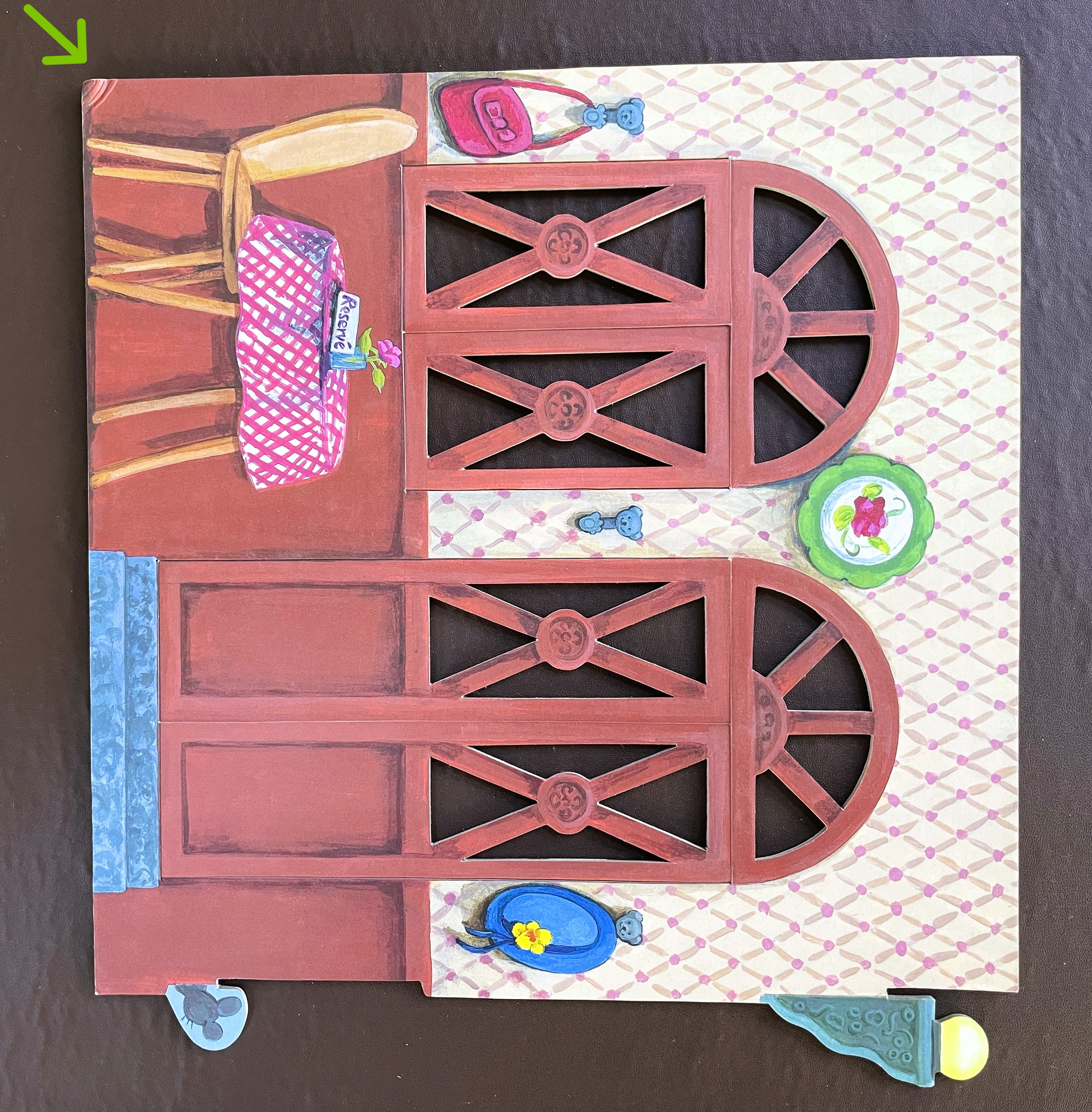 Paris Bistrot: Le Lapin Rotund DISPLAY CAFE BACKDROP