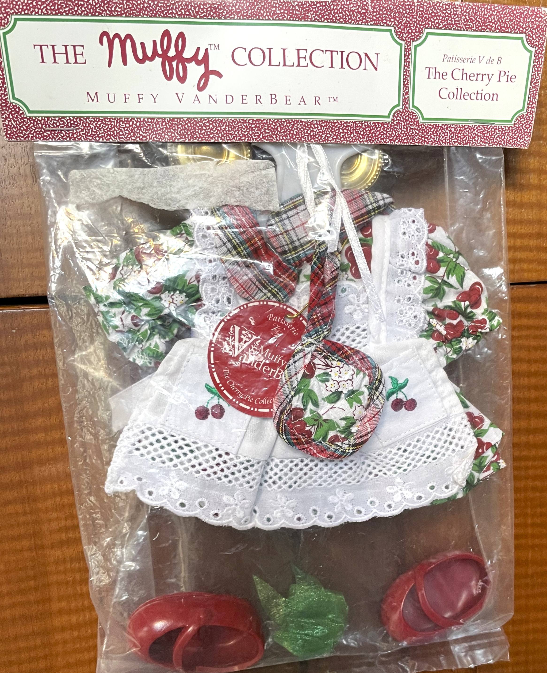 Cherry Pie: The Baking Collection MUFFY Outfit